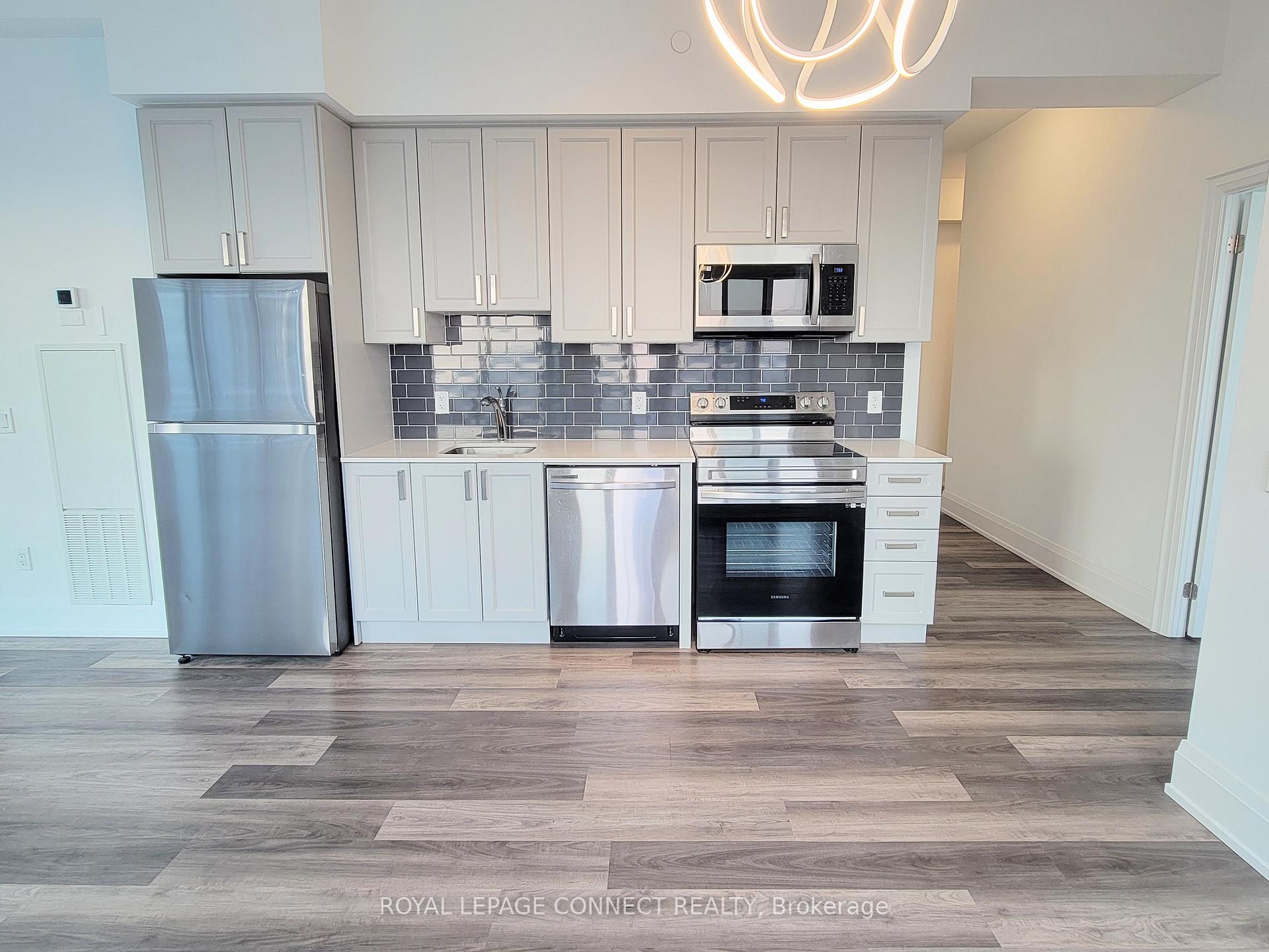Photo 3 of Unit 1705, 1480 Bayly Street, Pickering, Bay Ridges — HOMEH