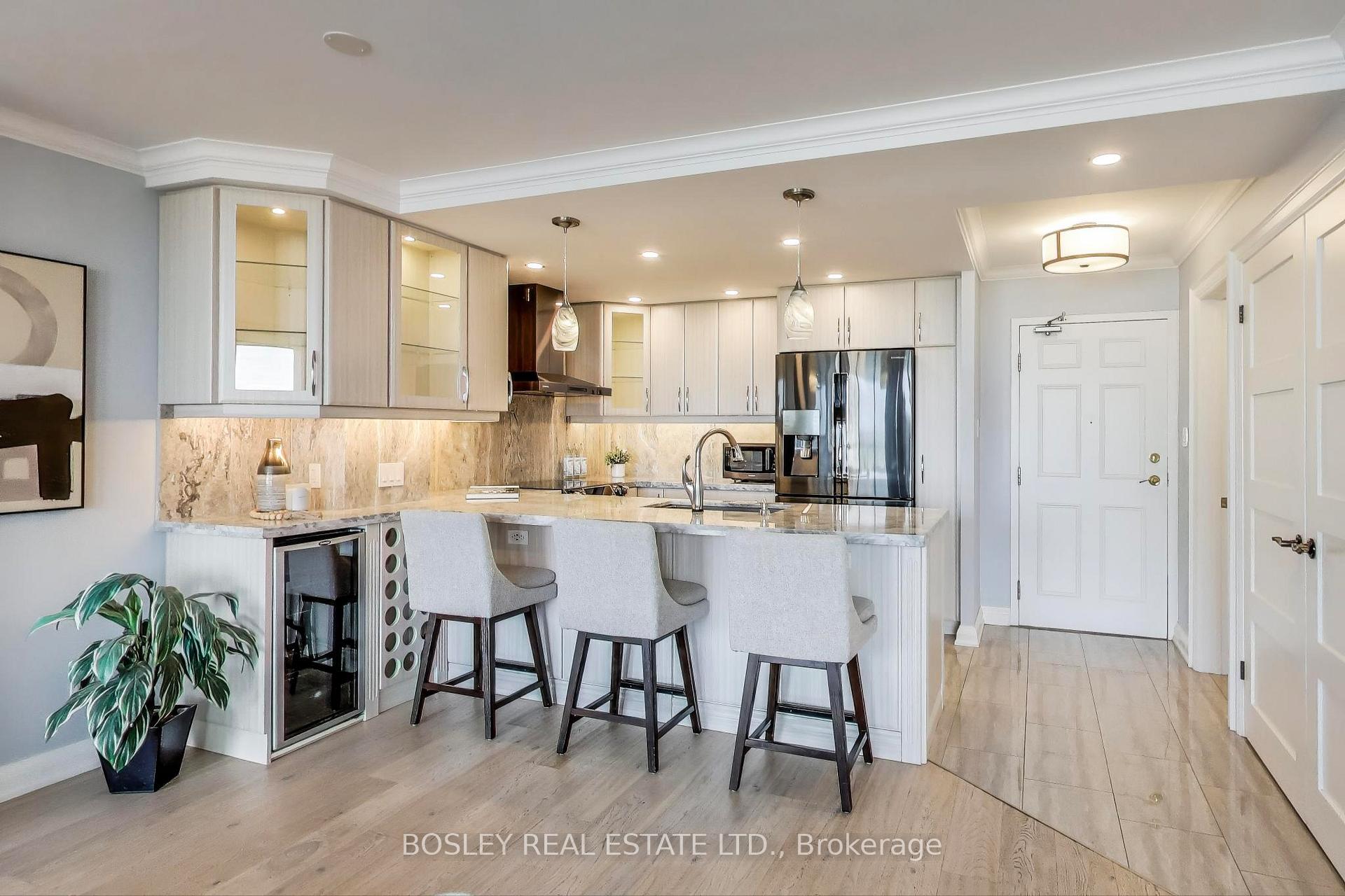 Photo 7 of Unit 926, 1880 Valley Farm Road, Pickering, Town Centre — HOMEH