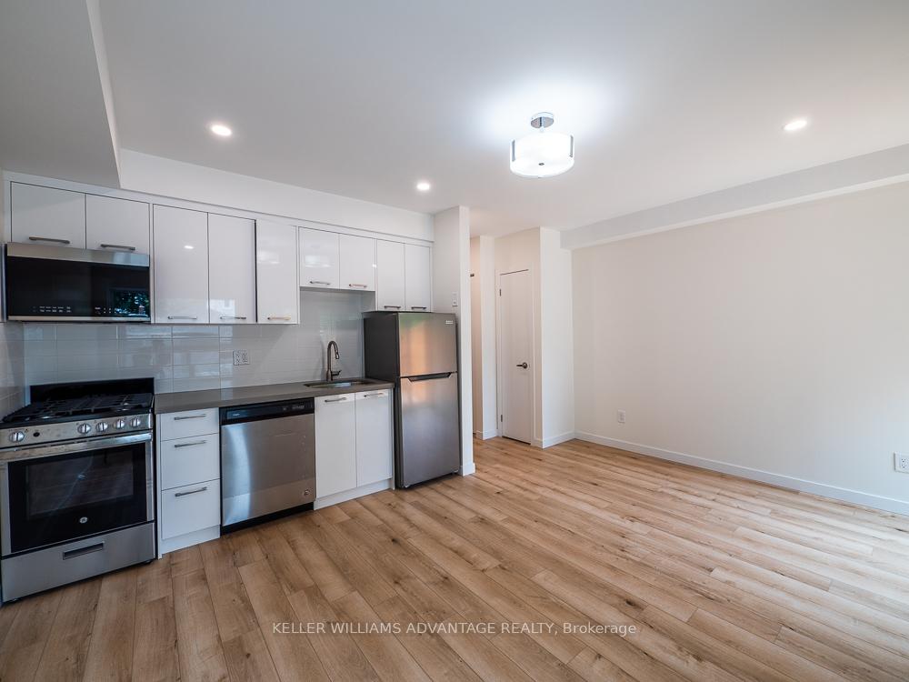 Front of Unit Main, 283 Greenwood Avenue