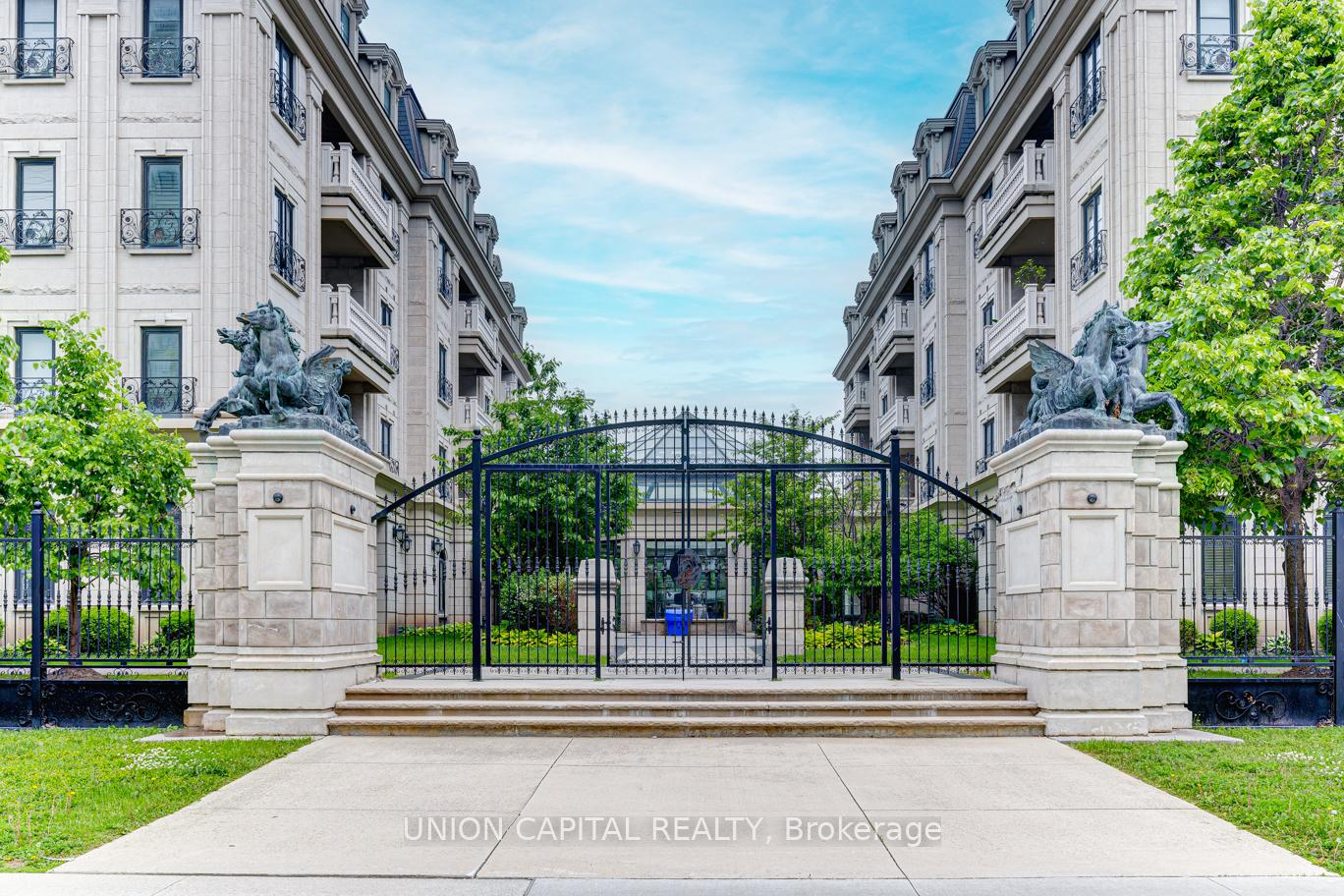 Photo 1 of Unit 101, 1 Verclaire Gate, Markham, Unionville — HOMEH