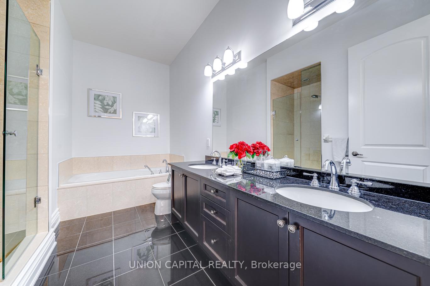 Photo 28 of Unit 101, 1 Verclaire Gate, Markham, Unionville — HOMEH