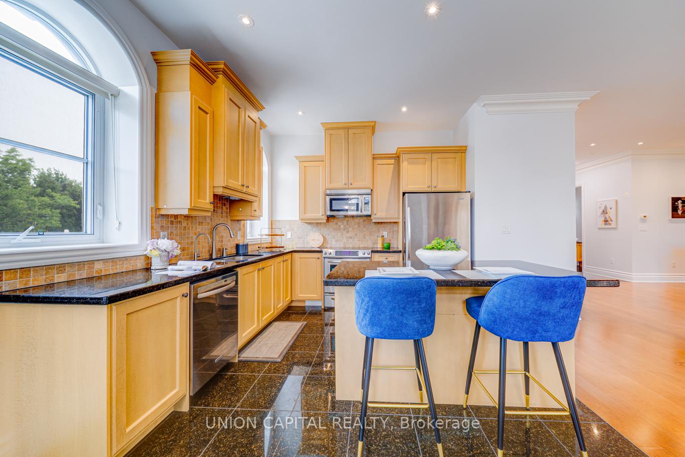 Photo 14 of Unit 101, 1 Verclaire Gate, Markham, Unionville — HOMEH