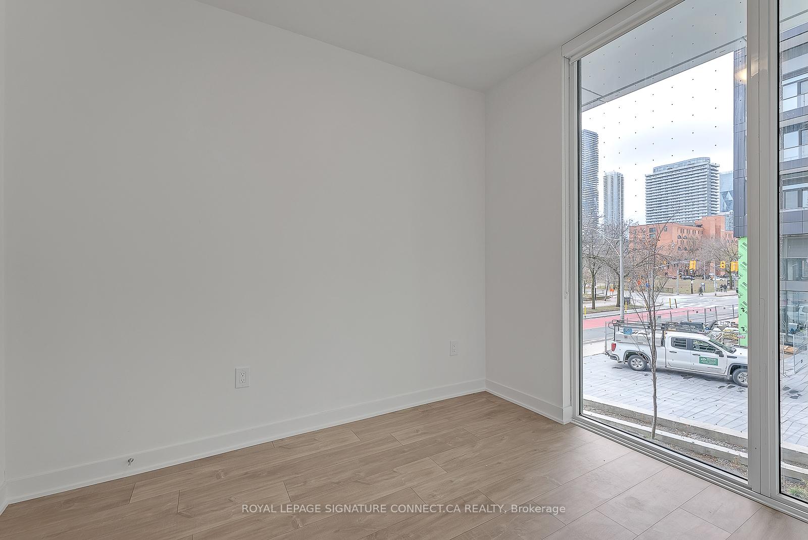 Photo 9 of Unit TH108, 60 Princess Street, Toronto, Waterfront Communities — HOMEH