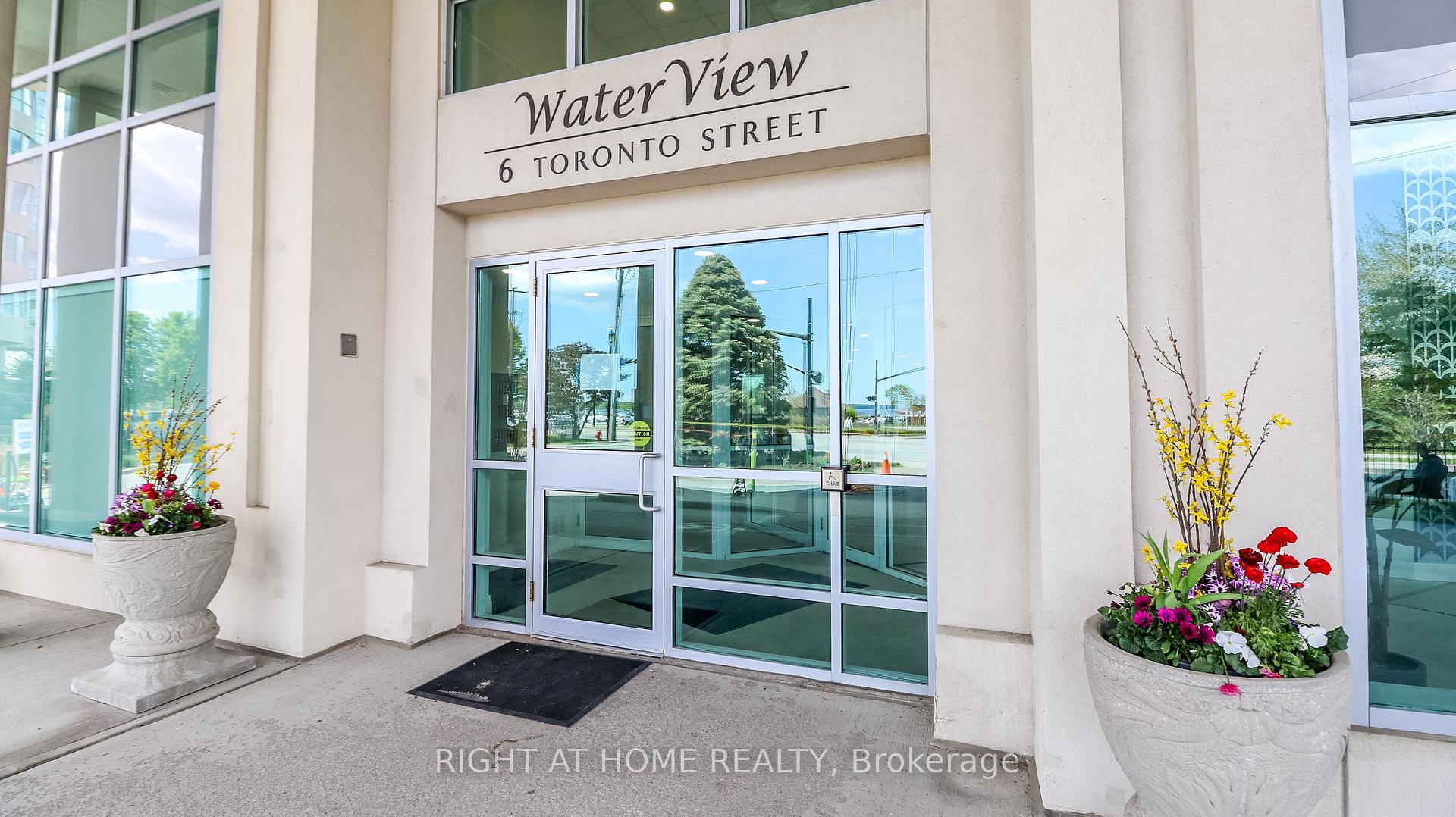 Photo 17 of Unit PH08, 6 Toronto Street, Barrie, City Centre — HOMEH