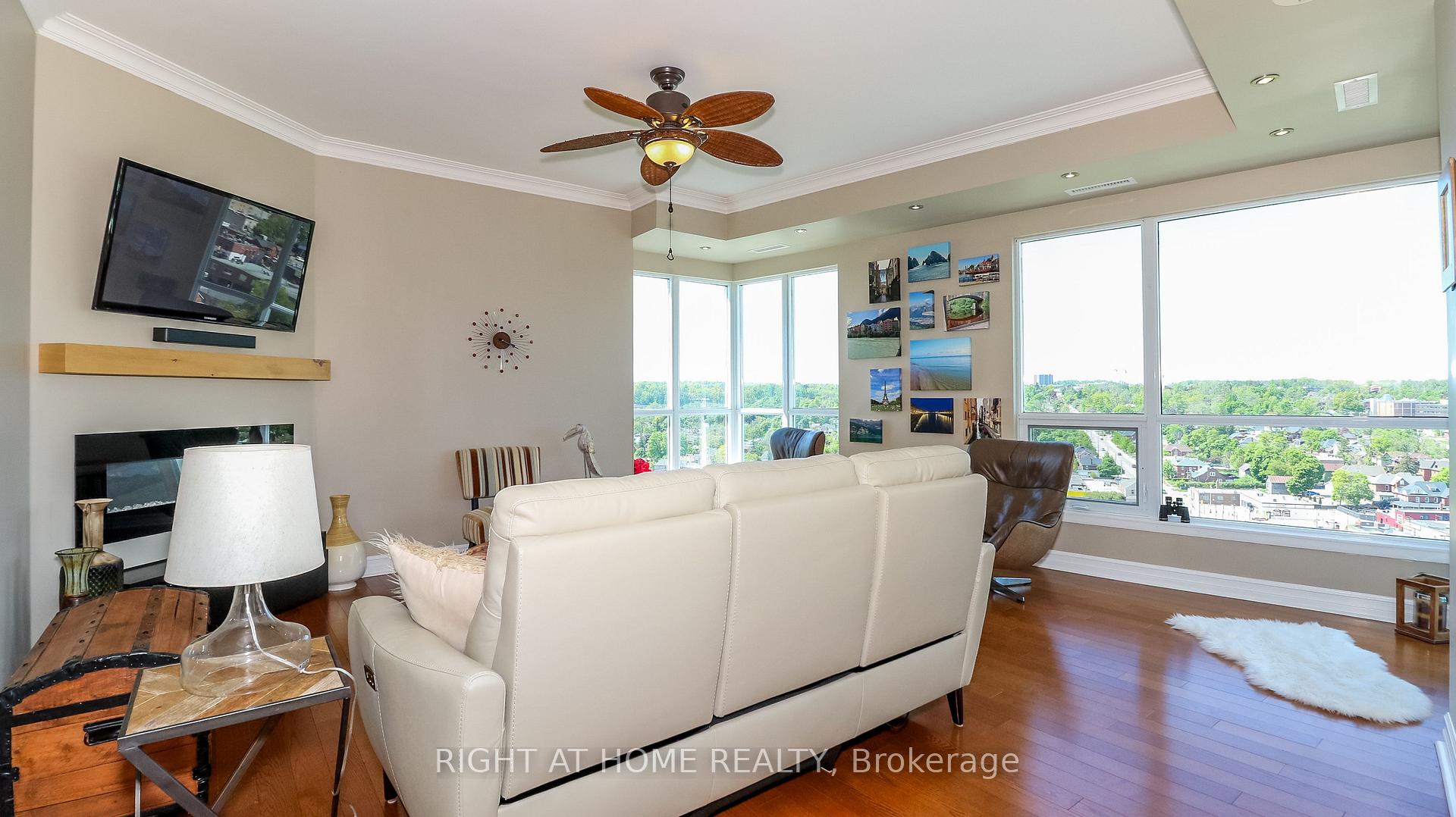 Photo 15 of Unit PH08, 6 Toronto Street, Barrie, City Centre — HOMEH