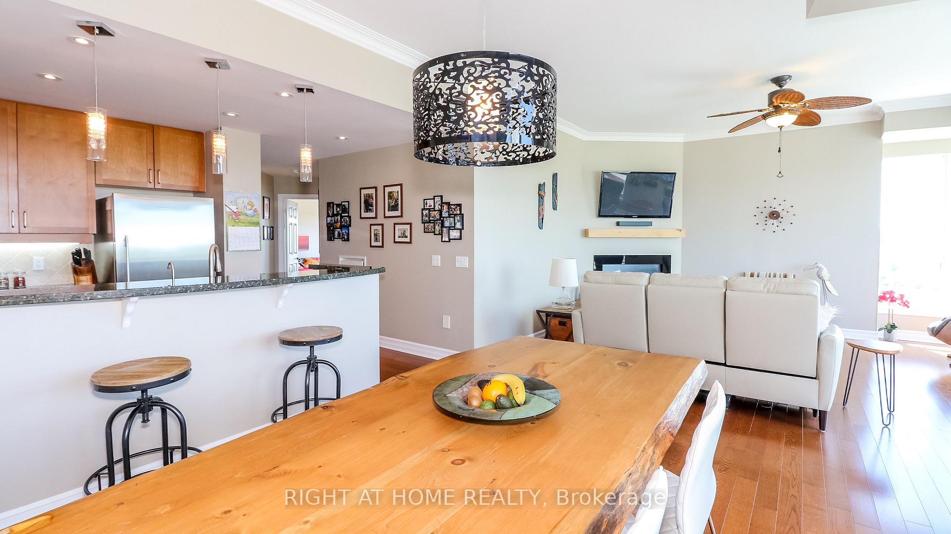 Photo 23 of Unit PH08, 6 Toronto Street, Barrie, City Centre — HOMEH