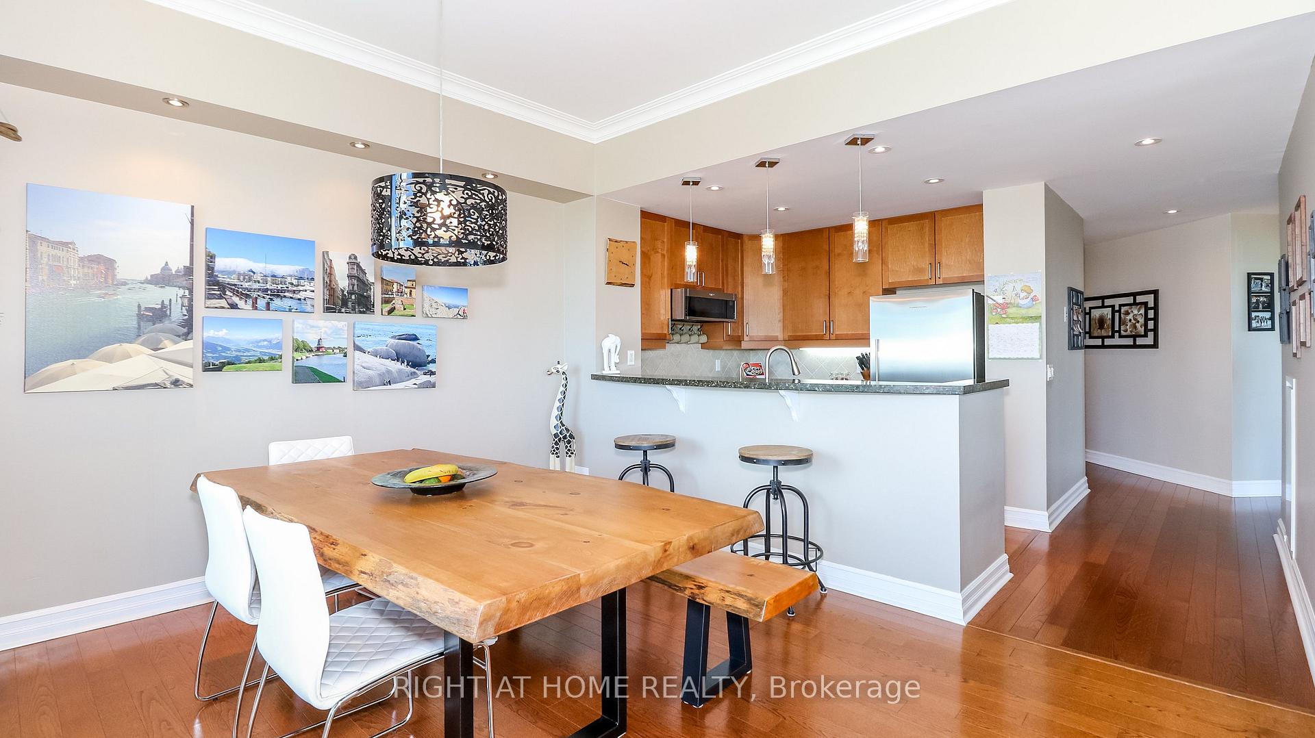 Photo 13 of Unit PH08, 6 Toronto Street, Barrie, City Centre — HOMEH