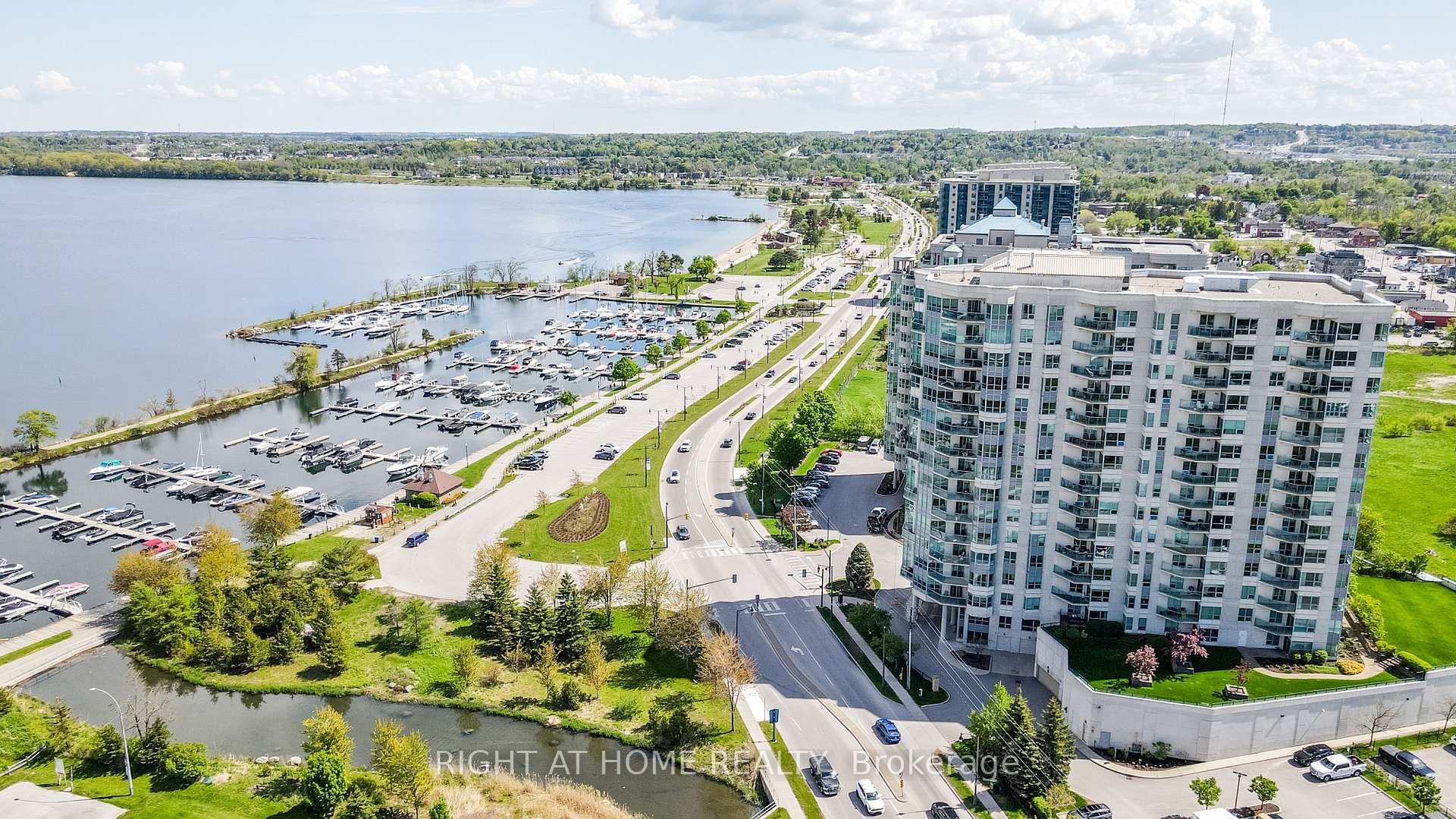 Photo 31 of Unit PH08, 6 Toronto Street, Barrie, City Centre — HOMEH