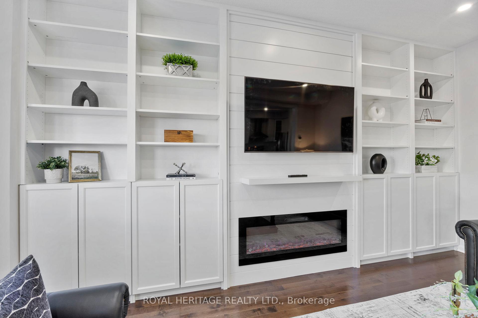 Photo 9 of 86 Northglen Boulevard, Clarington, Bowmanville — HOMEH
