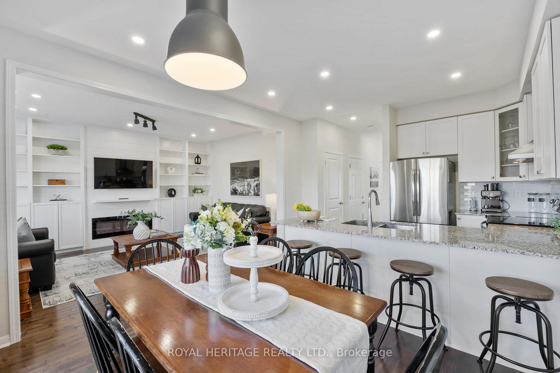 Photo 16 of 86 Northglen Boulevard, Clarington, Bowmanville — HOMEH