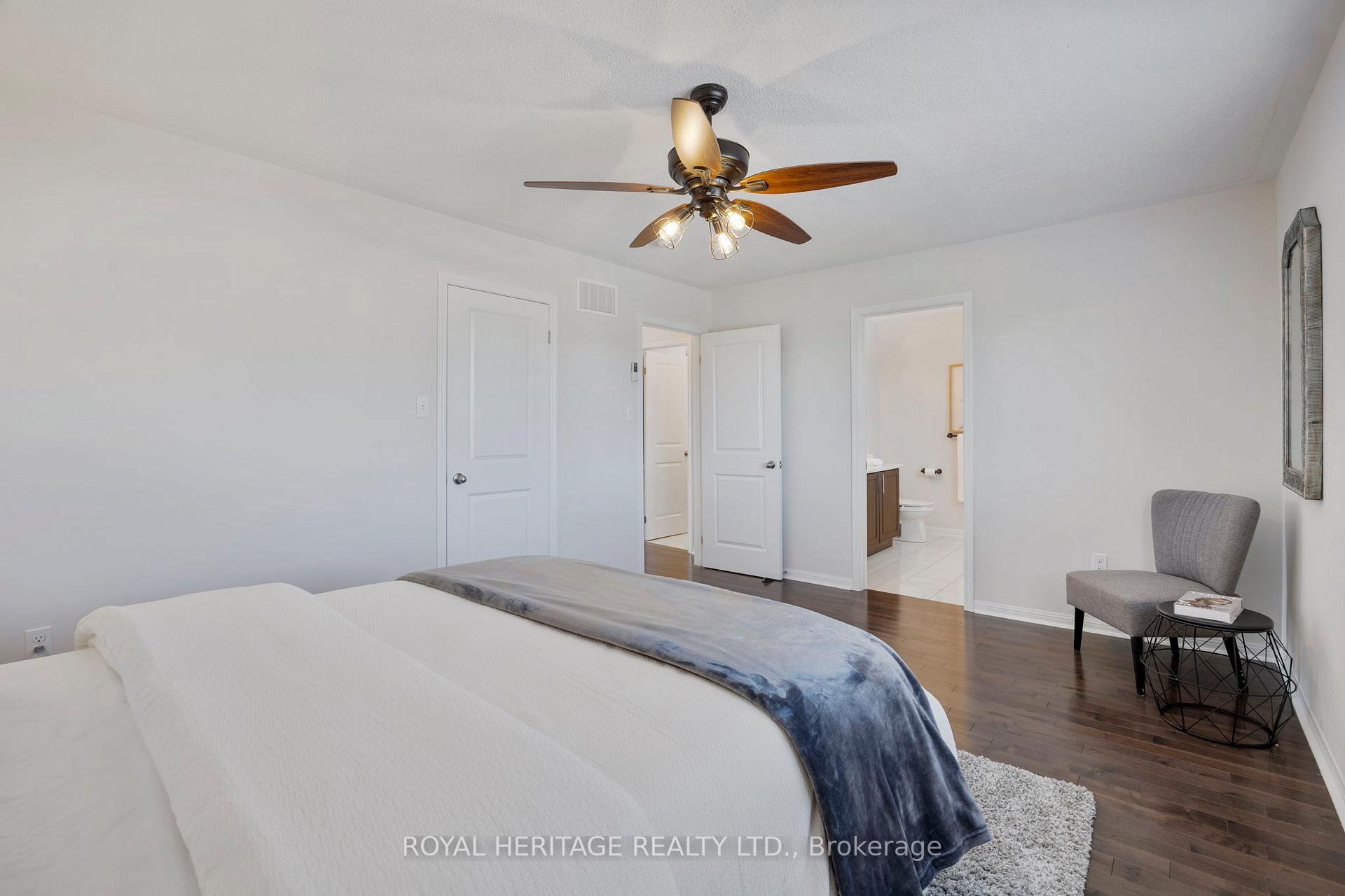 Photo 23 of 86 Northglen Boulevard, Clarington, Bowmanville — HOMEH