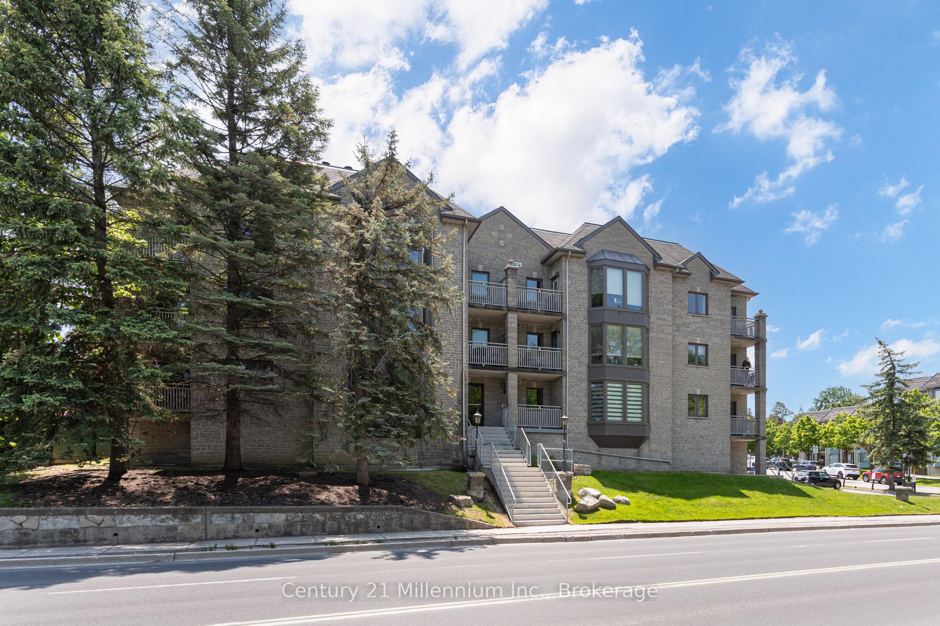 Photo 4 of Unit 204, 21 George Street, Aurora, Aurora Village — HOMEH