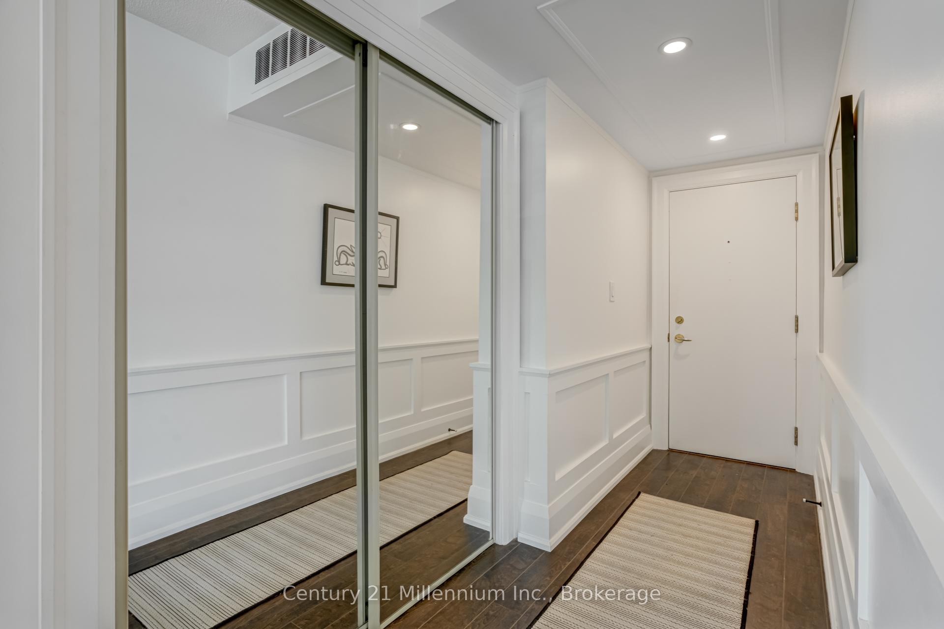 Photo 32 of Unit 204, 21 George Street, Aurora, Aurora Village — HOMEH