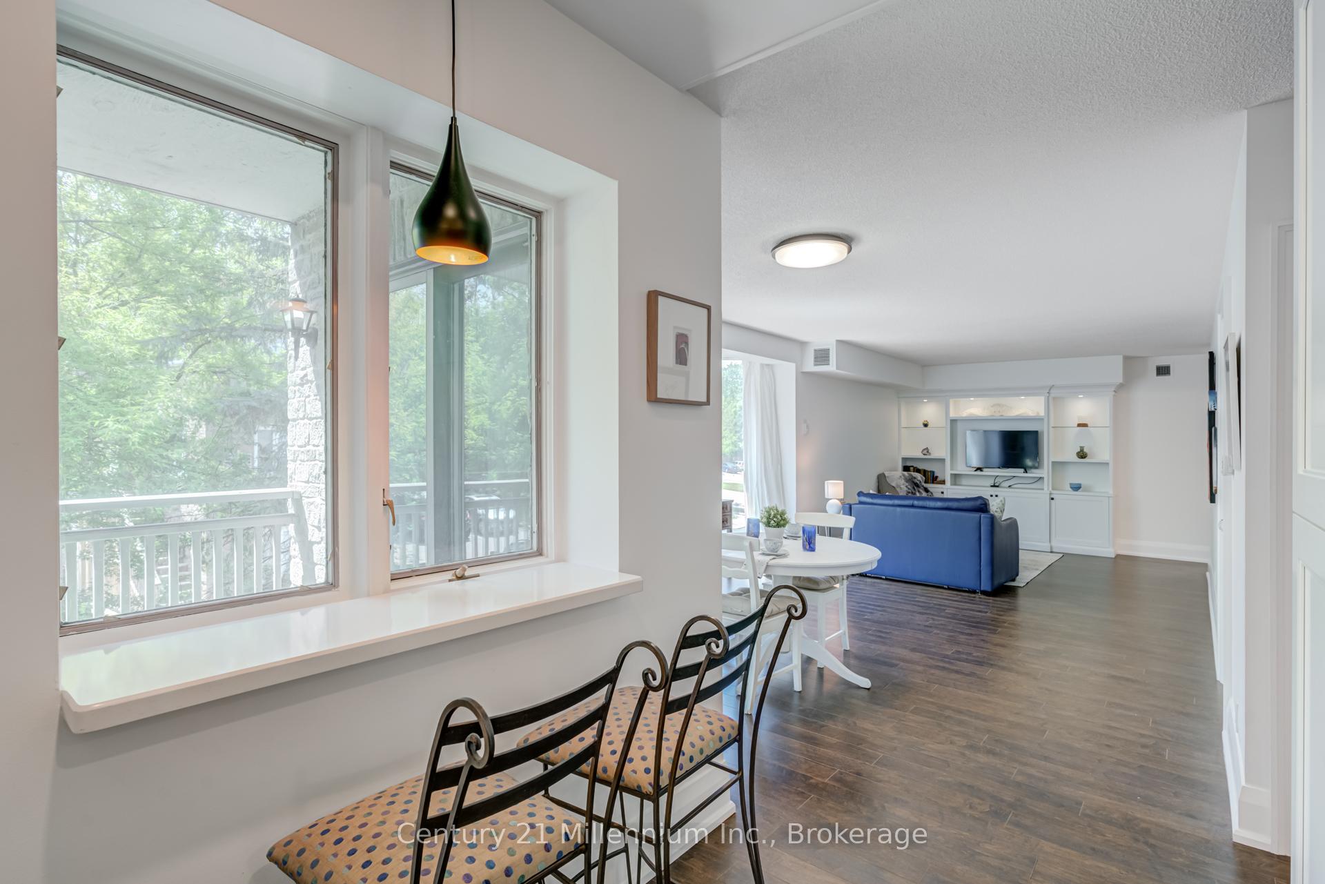Photo 14 of Unit 204, 21 George Street, Aurora, Aurora Village — HOMEH