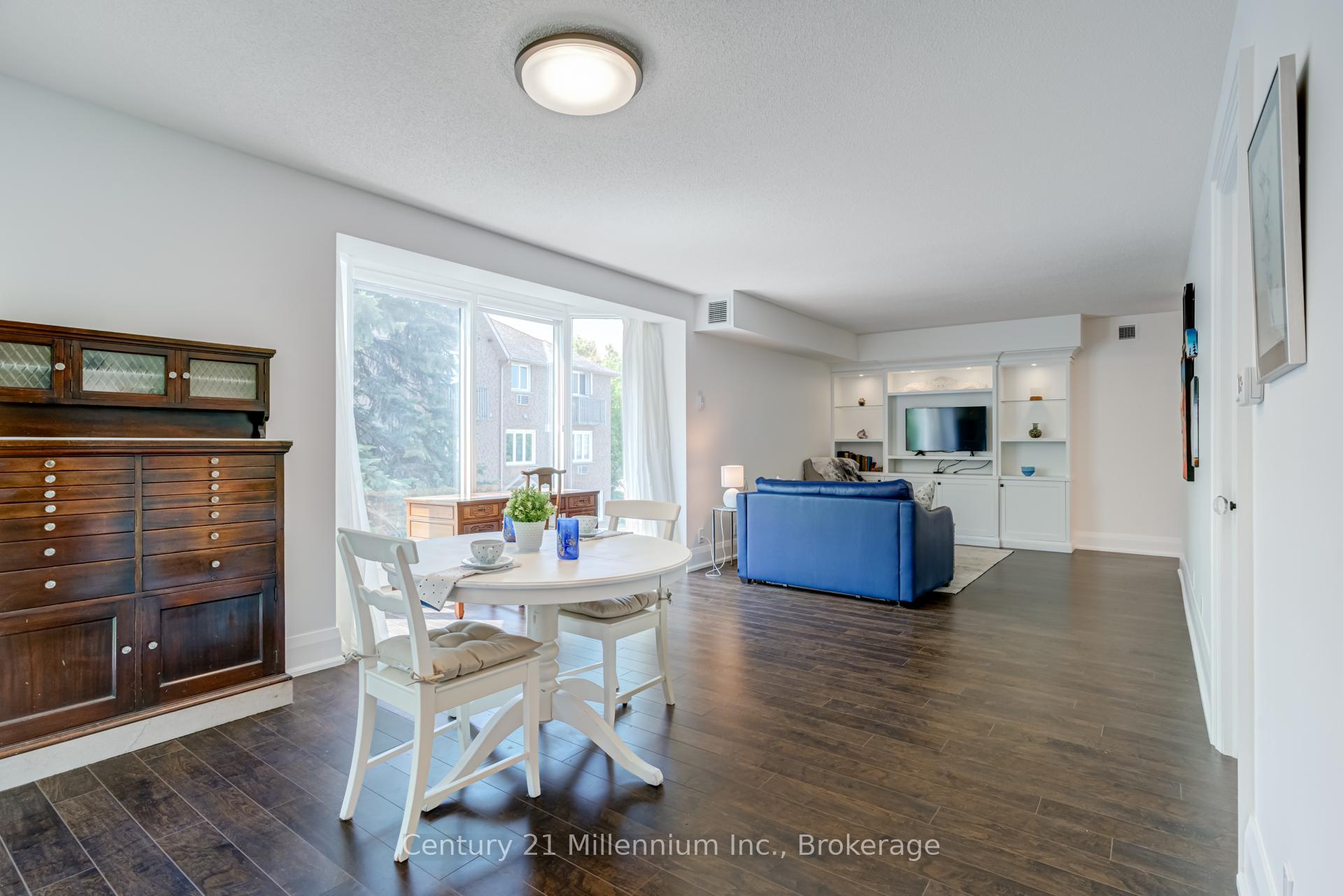 Photo 16 of Unit 204, 21 George Street, Aurora, Aurora Village — HOMEH