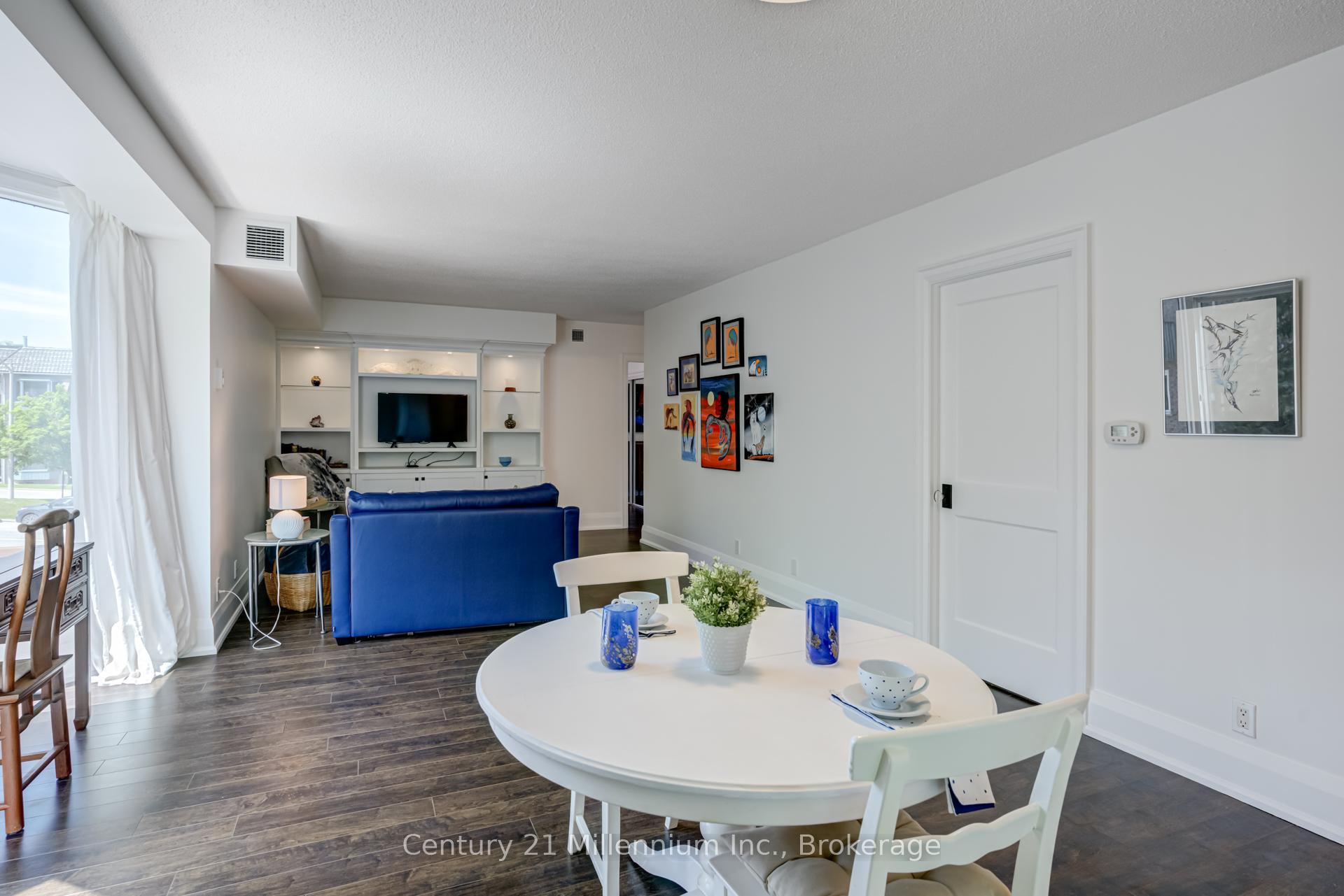 Photo 18 of Unit 204, 21 George Street, Aurora, Aurora Village — HOMEH