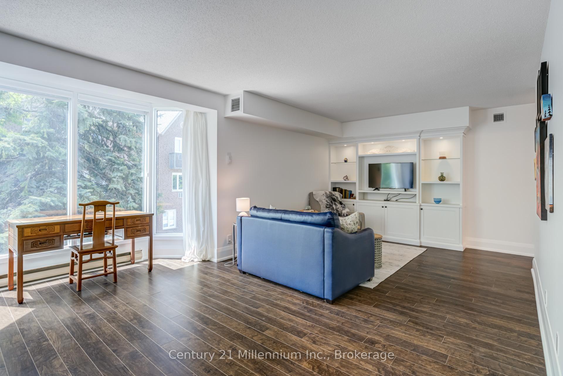 Photo 19 of Unit 204, 21 George Street, Aurora, Aurora Village — HOMEH