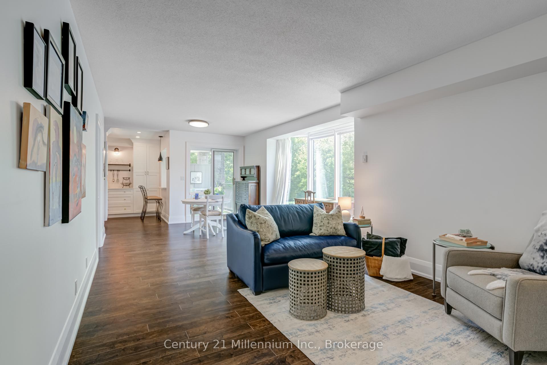 Photo 22 of Unit 204, 21 George Street, Aurora, Aurora Village — HOMEH