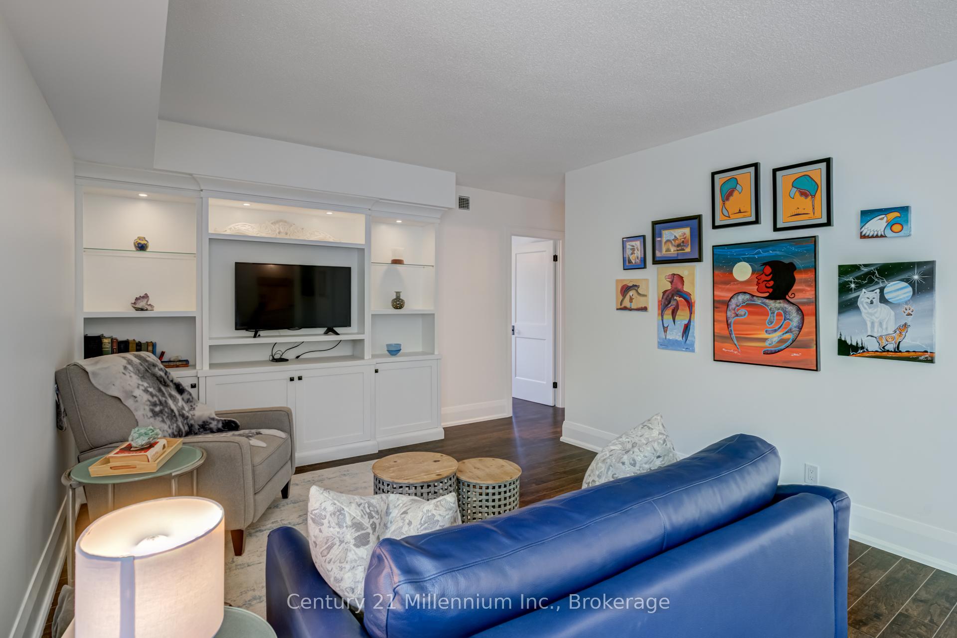 Photo 24 of Unit 204, 21 George Street, Aurora, Aurora Village — HOMEH