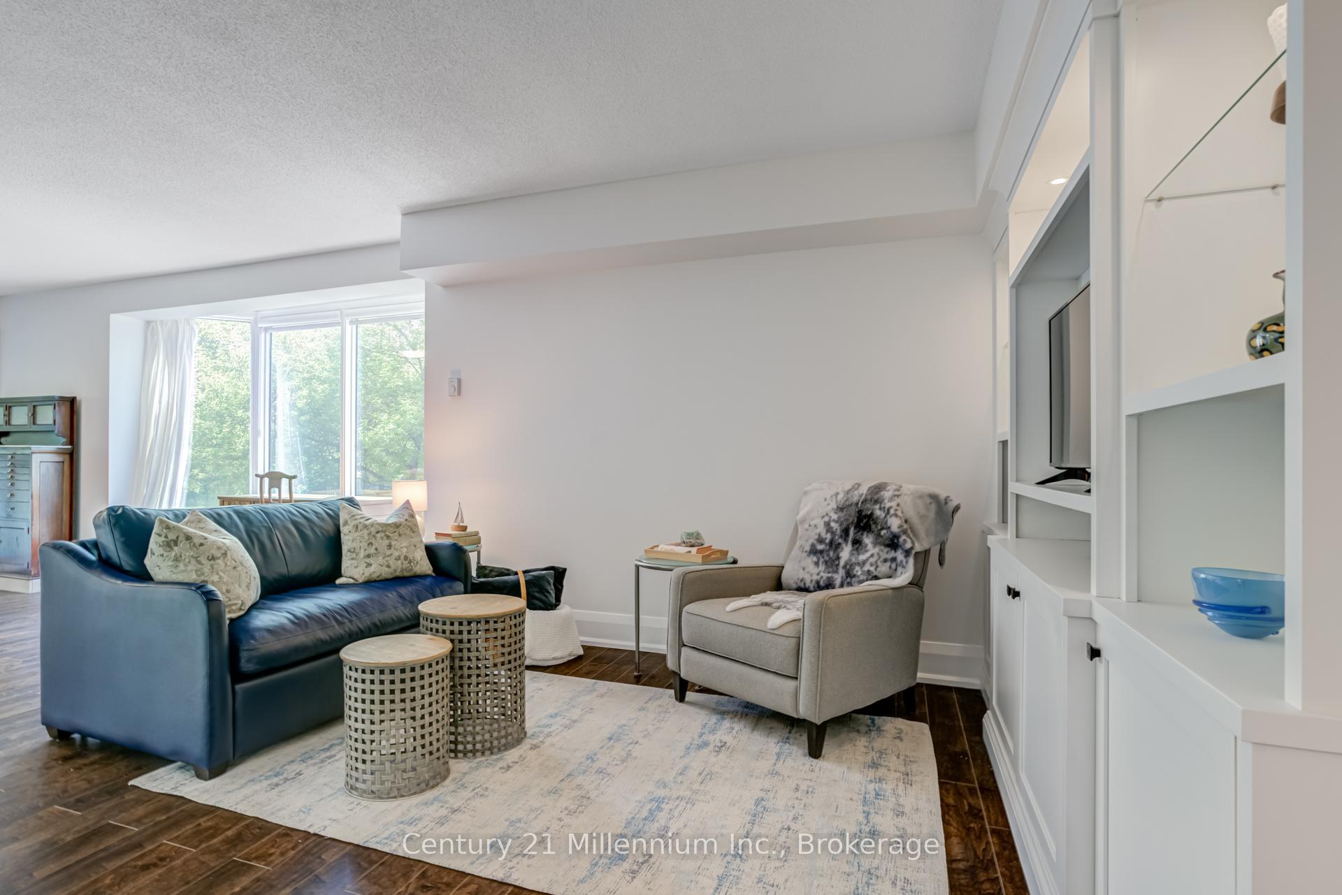 Photo 25 of Unit 204, 21 George Street, Aurora, Aurora Village — HOMEH