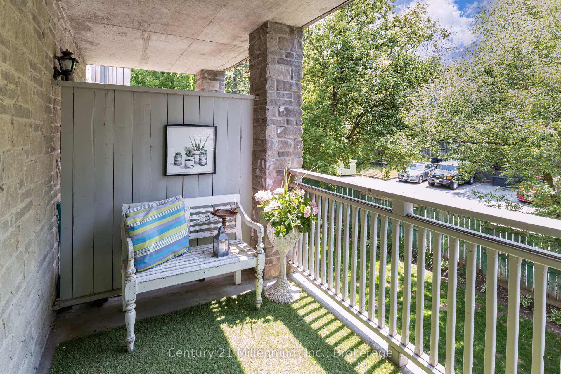 Photo 33 of Unit 204, 21 George Street, Aurora, Aurora Village — HOMEH