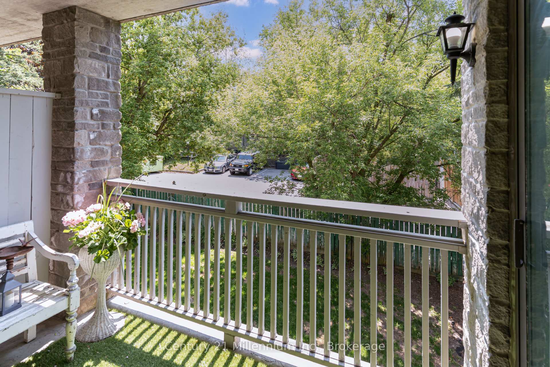 Photo 37 of Unit 204, 21 George Street, Aurora, Aurora Village — HOMEH