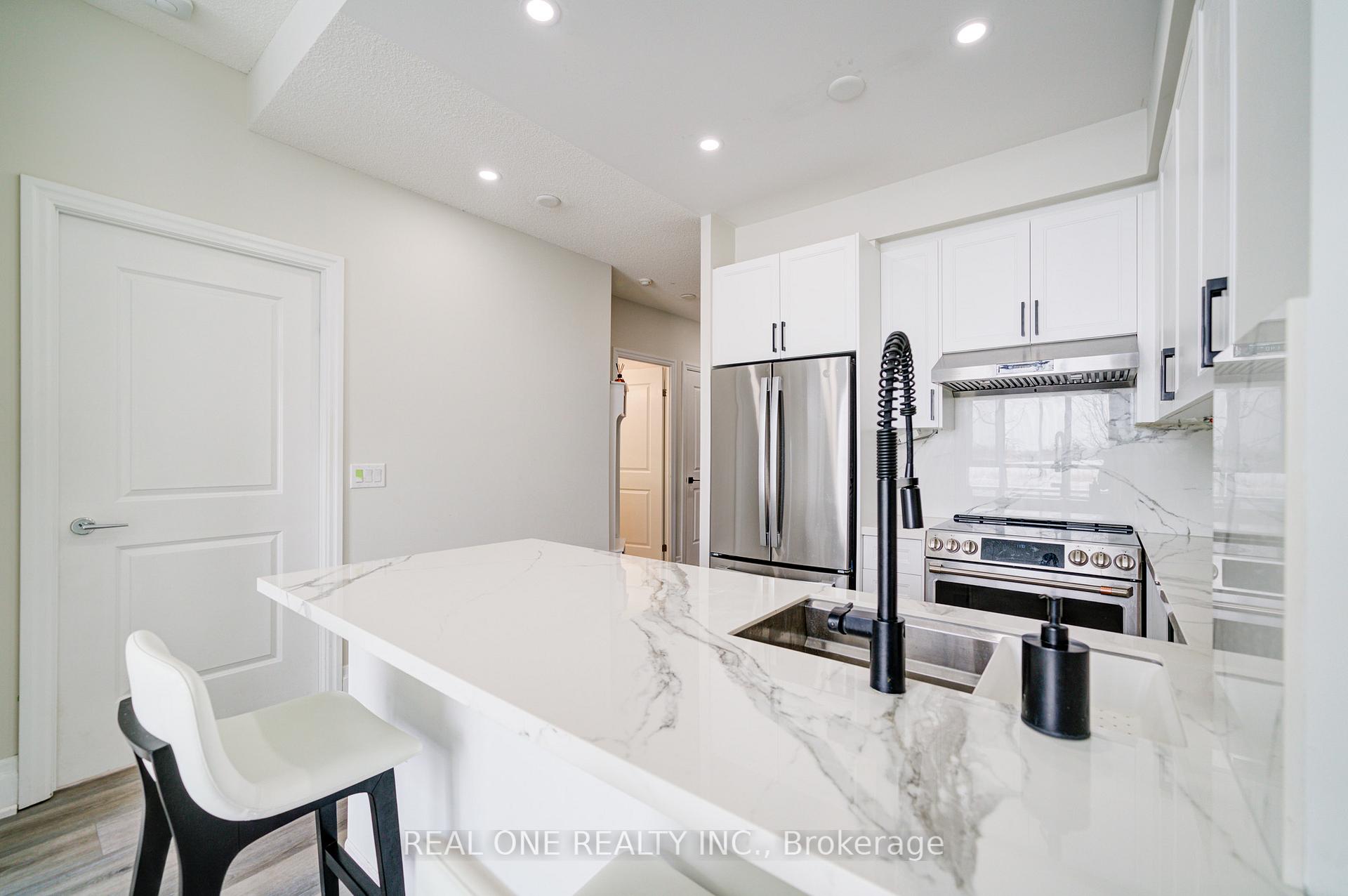 Photo 13 of Unit 107, 111 Upper Duke Crescent, Markham, Unionville — HOMEH