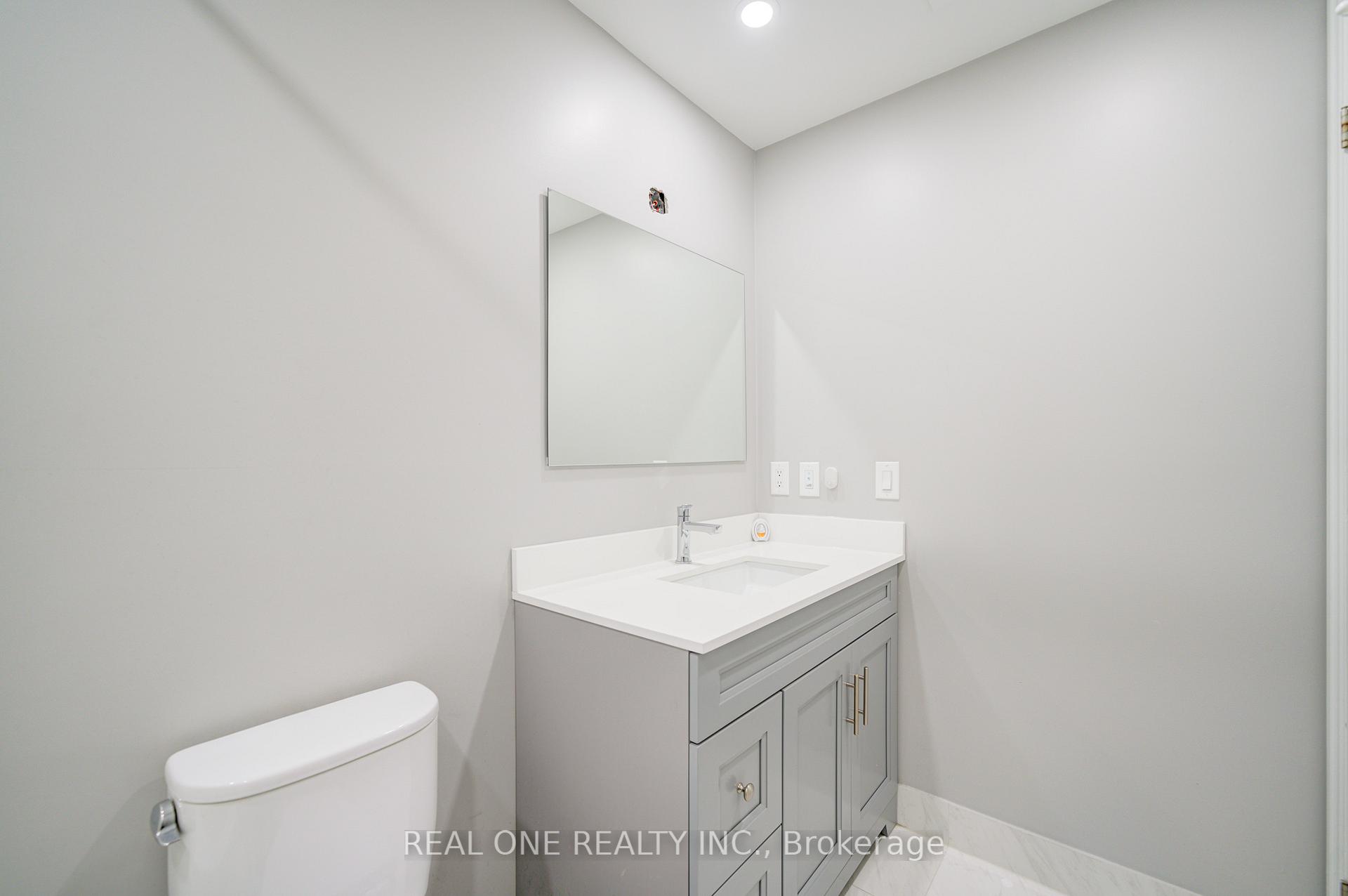 Photo 44 of Unit 107, 111 Upper Duke Crescent, Markham, Unionville — HOMEH