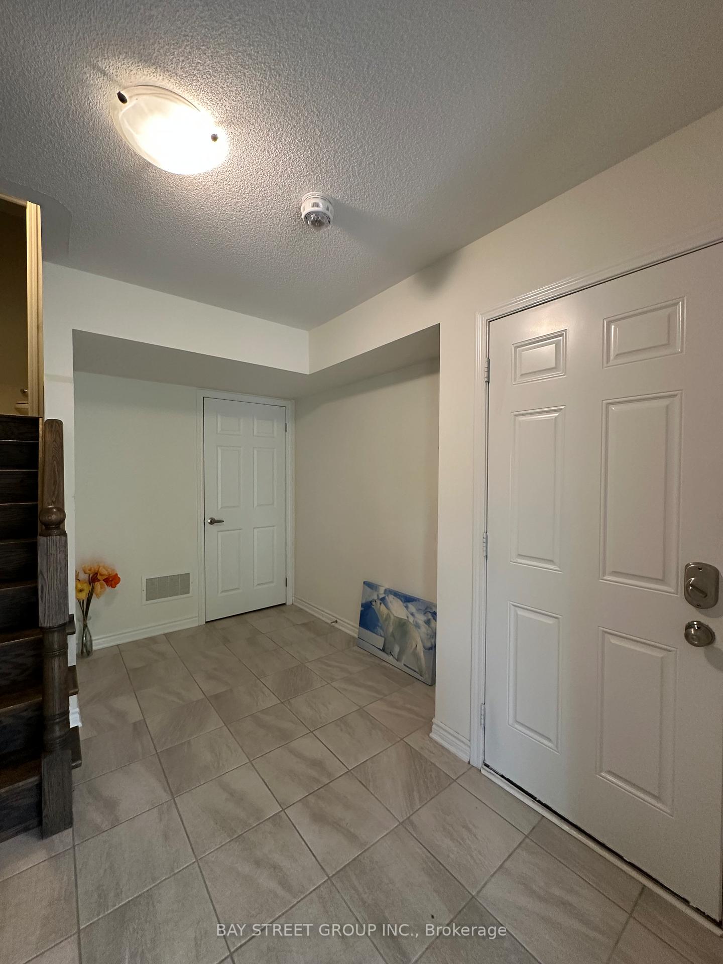 Photo 30 of 1053 Clipper Lane, Pickering, Rural Pickering — HOMEH