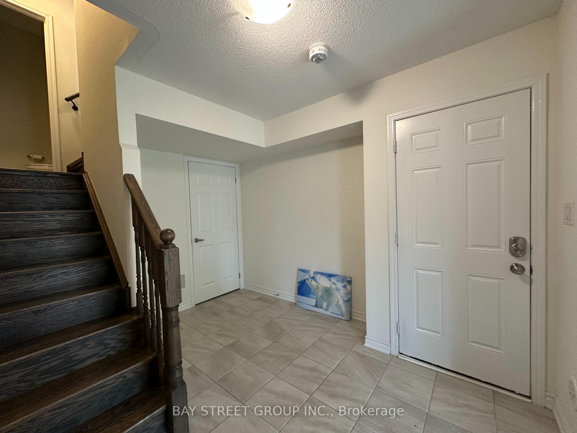 Photo 7 of 1053 Clipper Lane, Pickering, Rural Pickering — HOMEH