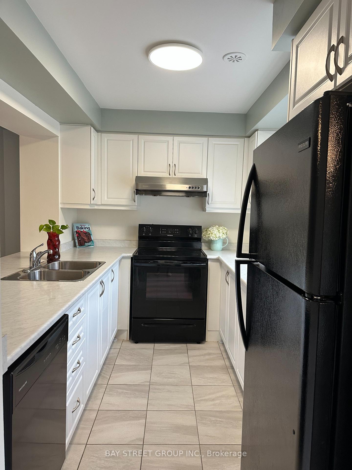 Photo 18 of 1053 Clipper Lane, Pickering, Rural Pickering — HOMEH