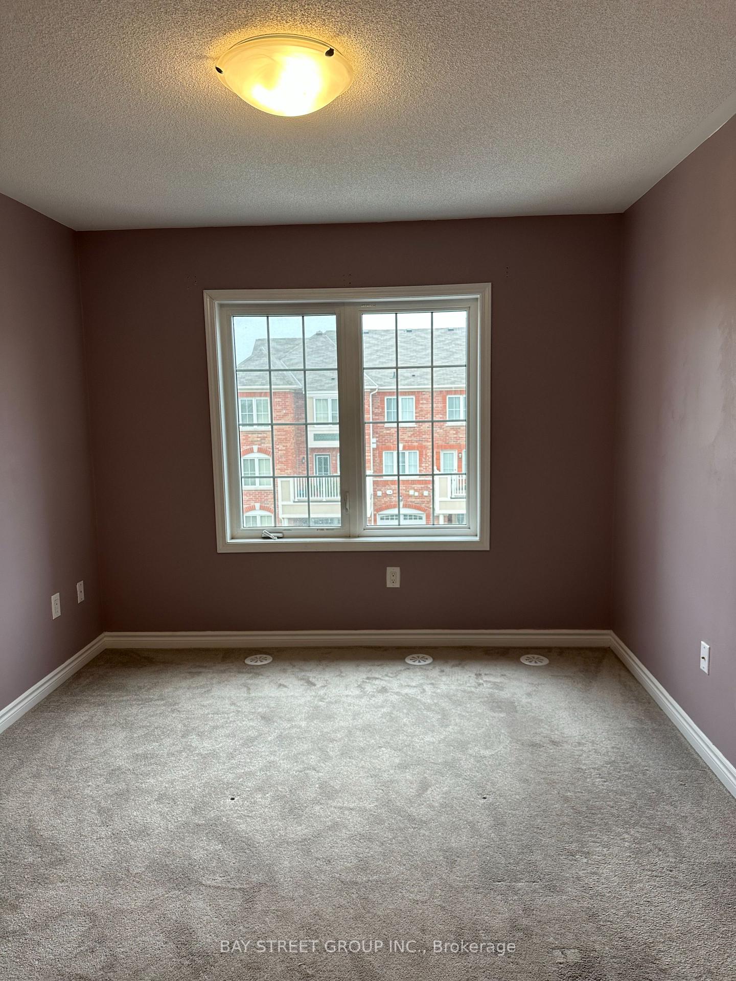 Photo 38 of 1053 Clipper Lane, Pickering, Rural Pickering — HOMEH