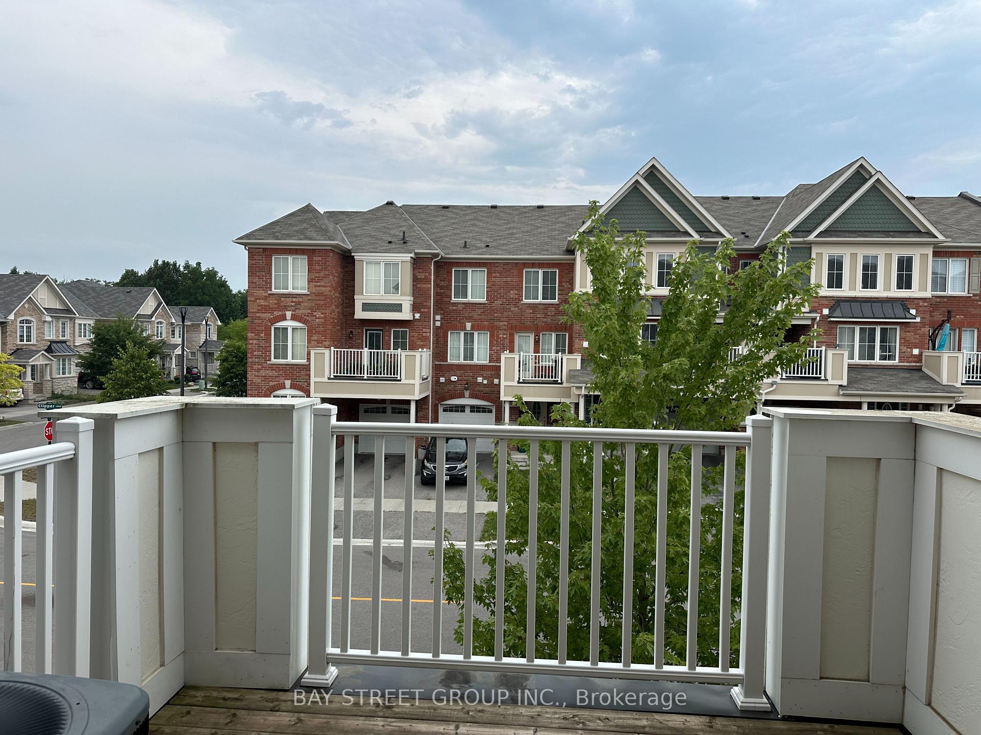 Photo 33 of 1053 Clipper Lane, Pickering, Rural Pickering — HOMEH