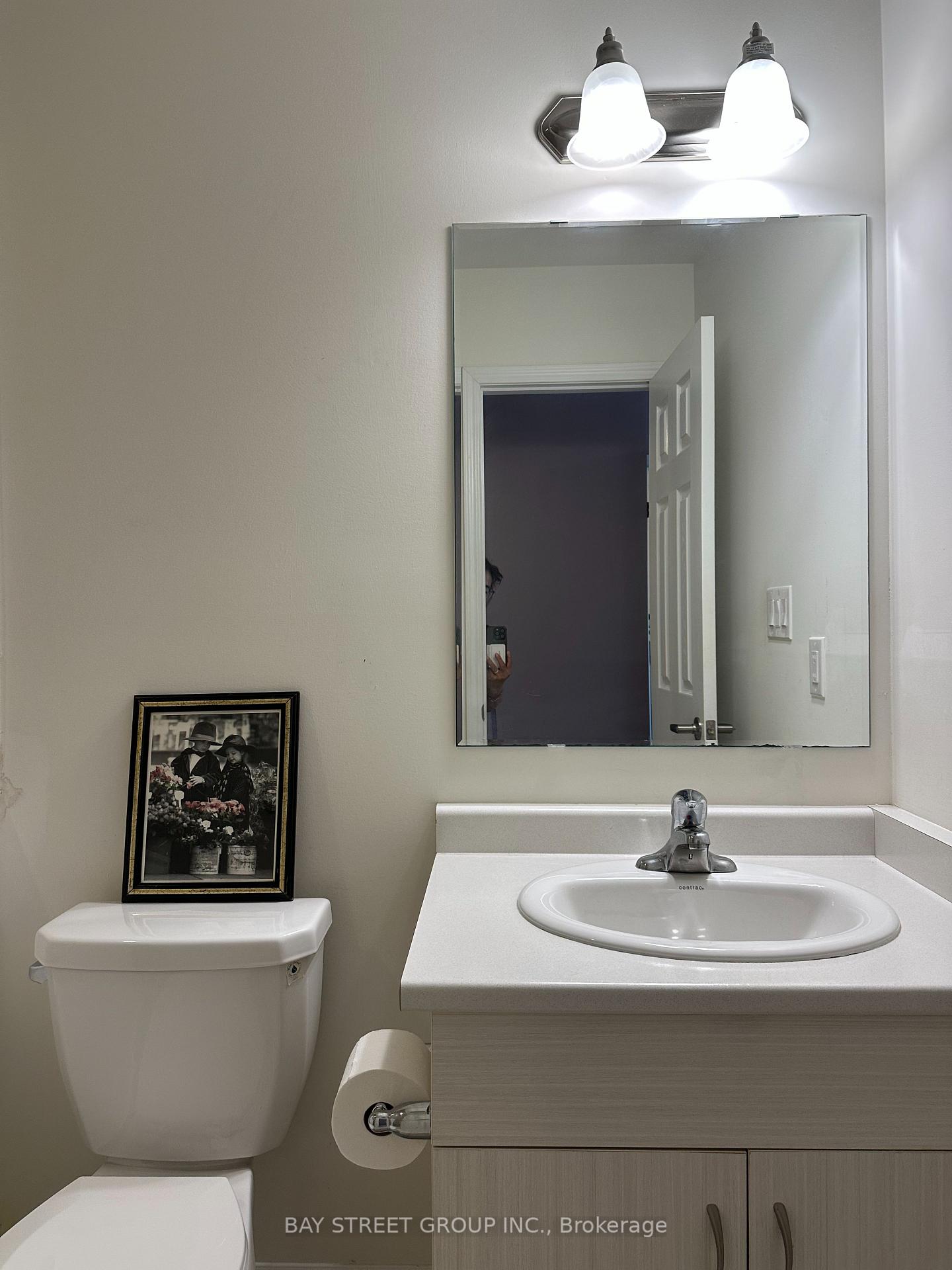 Photo 12 of 1053 Clipper Lane, Pickering, Rural Pickering — HOMEH