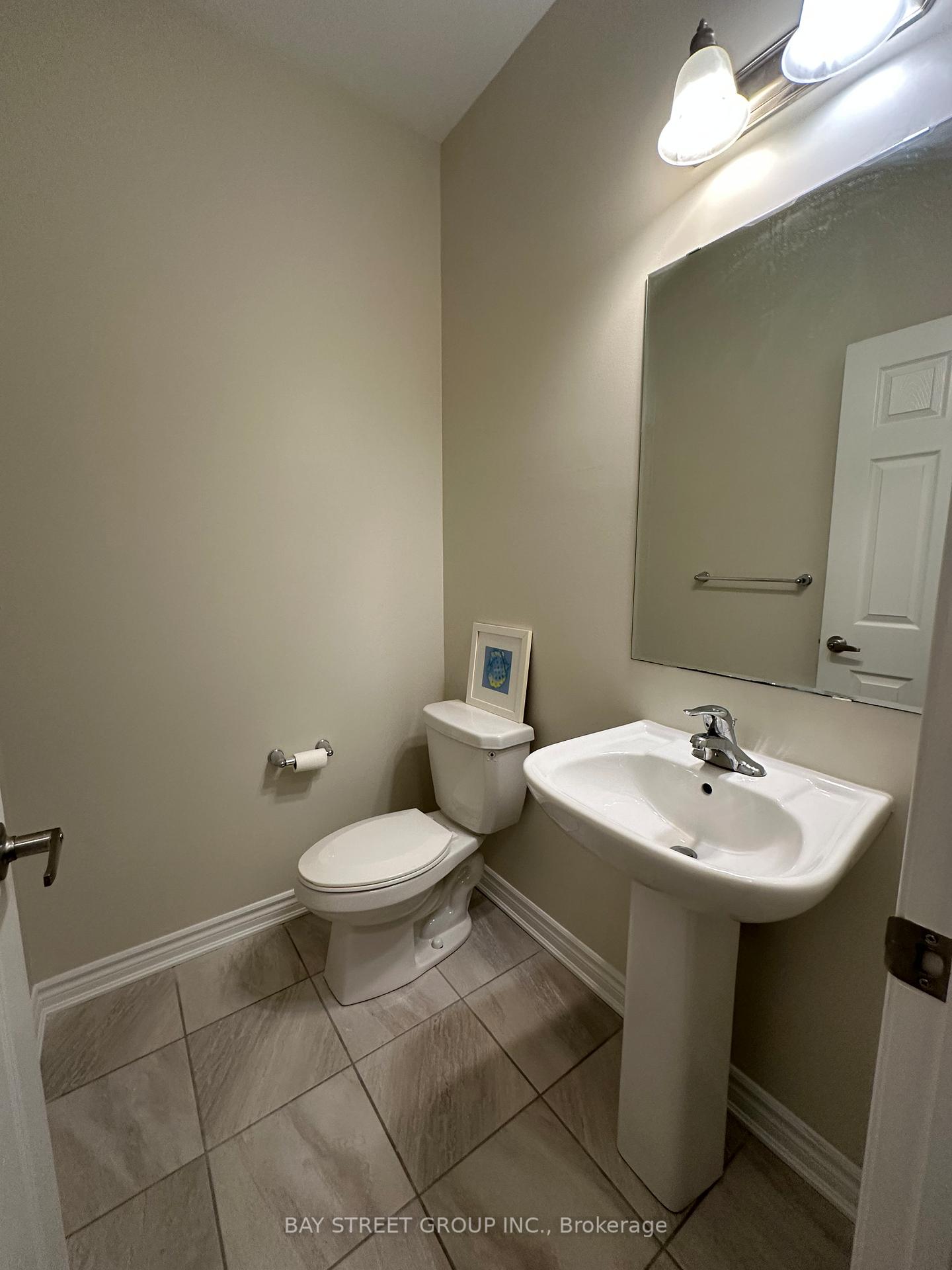 Photo 16 of 1053 Clipper Lane, Pickering, Rural Pickering — HOMEH