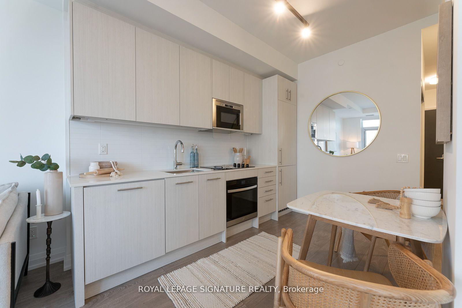 Photo 10 of Unit 809, 286 Main Street, Toronto, East End-Danforth — HOMEH