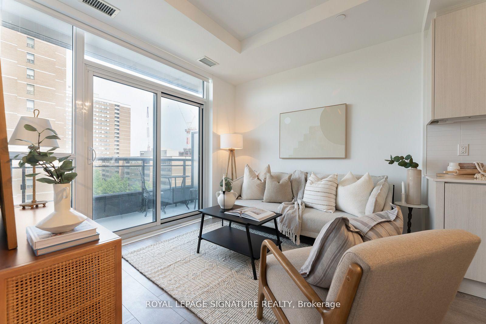 Photo 9 of Unit 809, 286 Main Street, Toronto, East End-Danforth — HOMEH