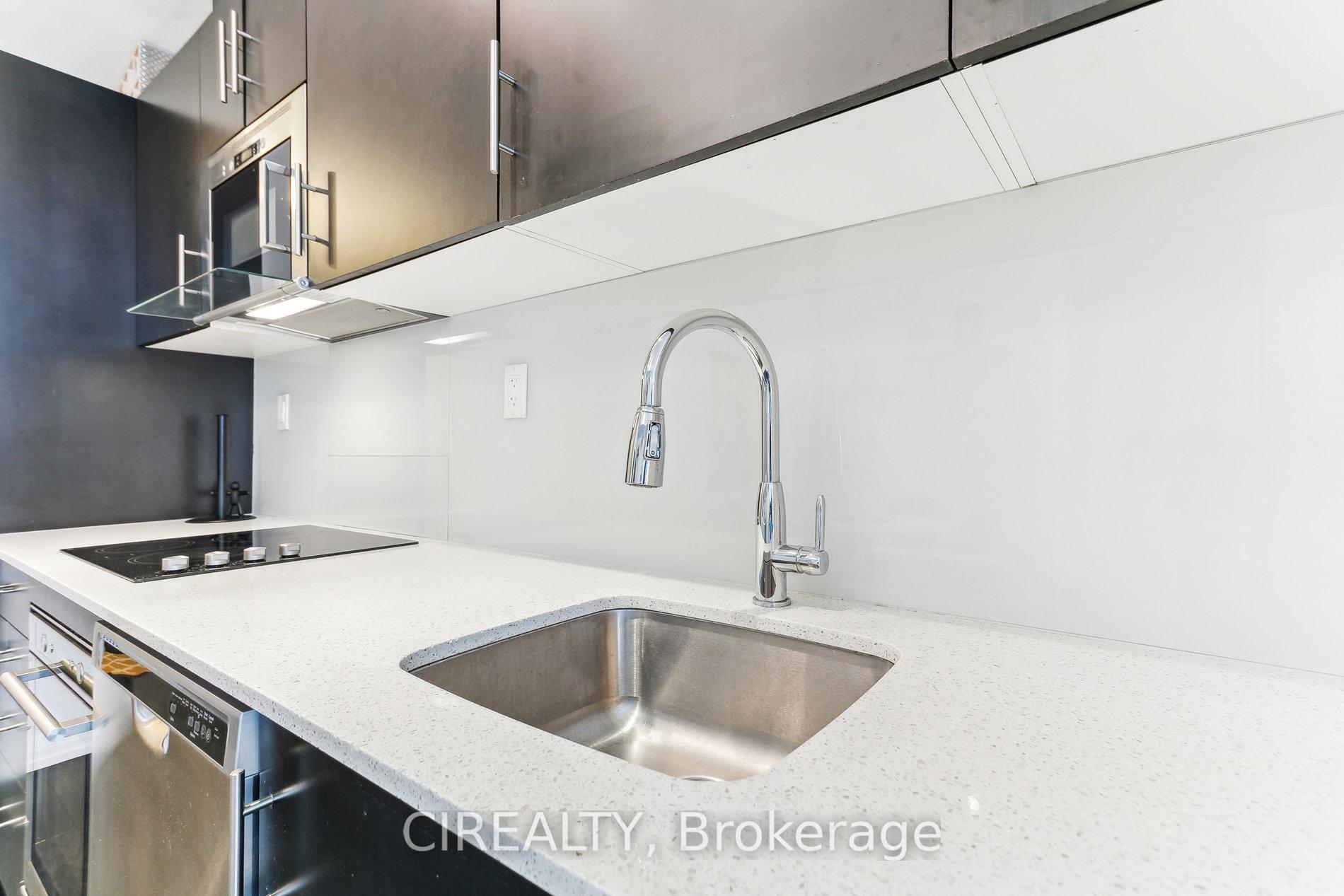 Photo 7 of Unit 1532, 460 Adelaide Street E, Toronto, Moss Park — HOMEH