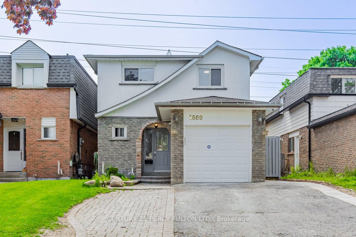 Photo 11 of Unit Bsmt., 1609 Jaywin Circle E, Pickering, Village East — HOMEH