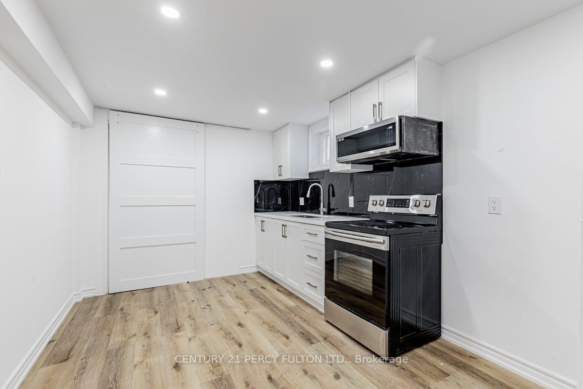 Photo 3 of Unit Bsmt., 1609 Jaywin Circle E, Pickering, Village East — HOMEH
