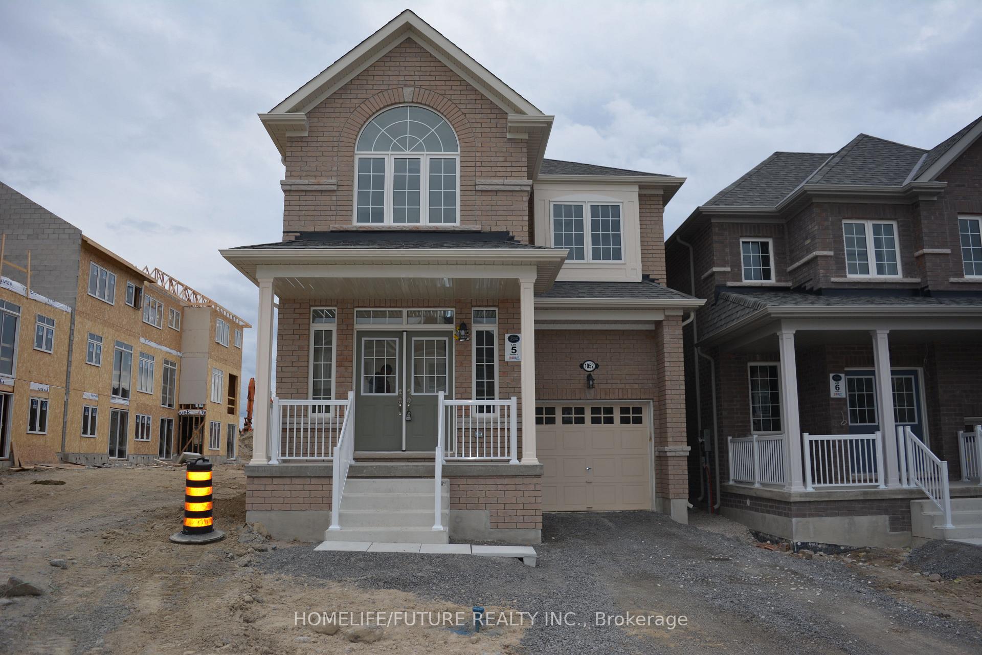 Front of 1052 Matthew Murray Crescent