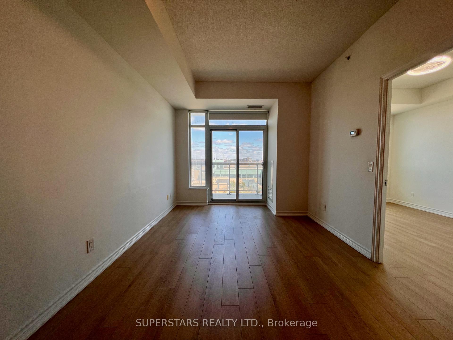 Photo 6 of Unit 725, 8323 Kennedy Road, Markham, Village Green-South Unionville — HOMEH