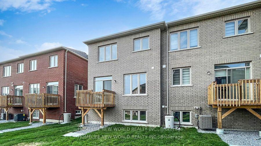 Photo 29 of 969 Elizabeth Mackenzie Drive, Pickering, Rural Pickering — HOMEH