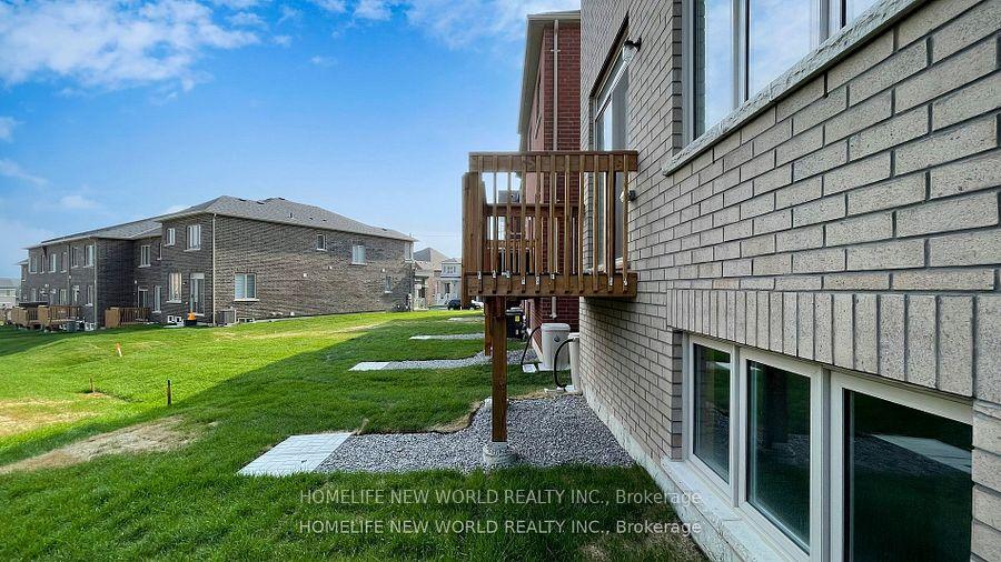 Photo 33 of 969 Elizabeth Mackenzie Drive, Pickering, Rural Pickering — HOMEH