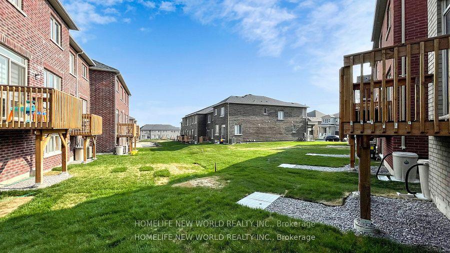 Photo 31 of 969 Elizabeth Mackenzie Drive, Pickering, Rural Pickering — HOMEH