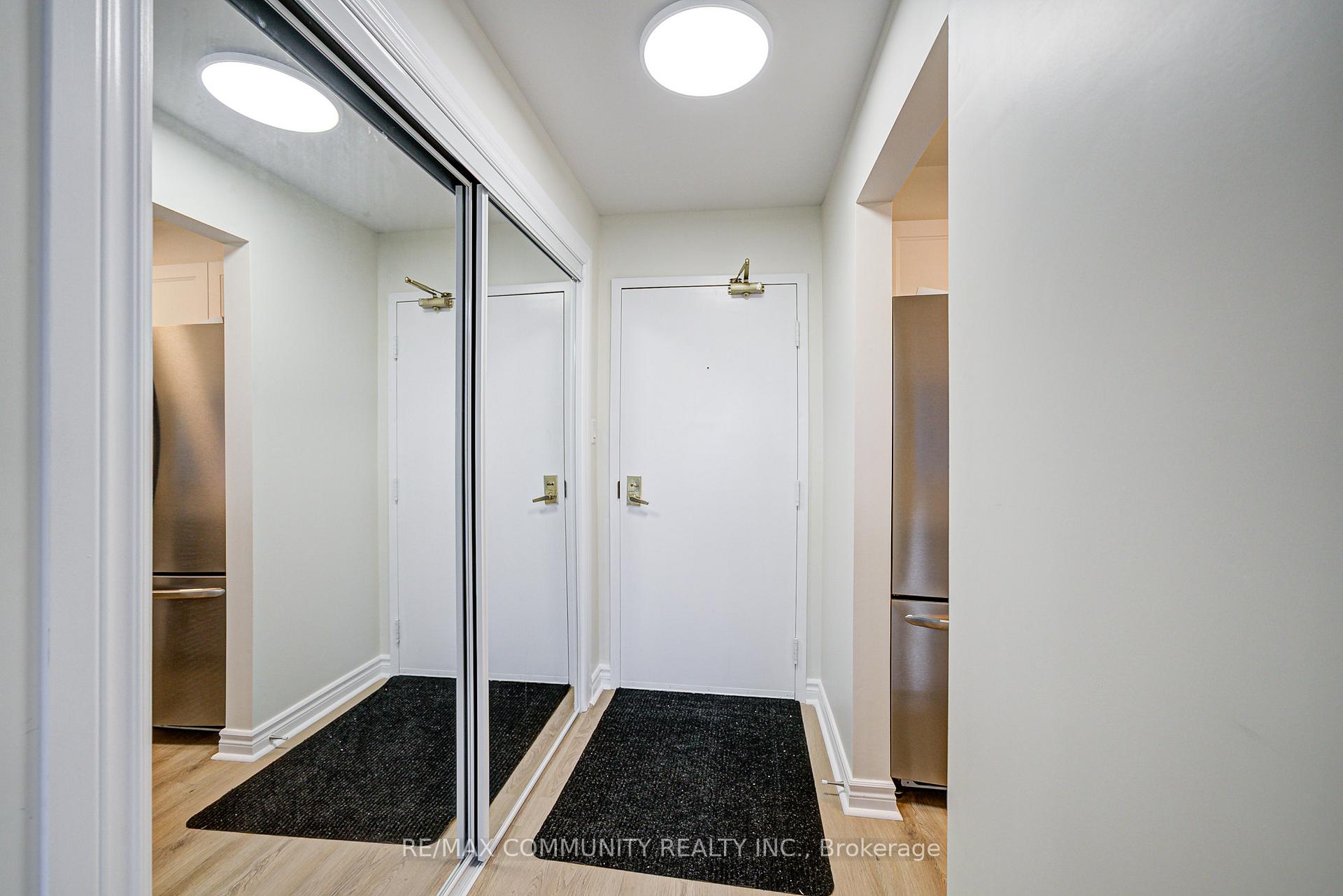 Photo 13 of Unit 304, 191 Lake Driveway, Ajax, South West — HOMEH