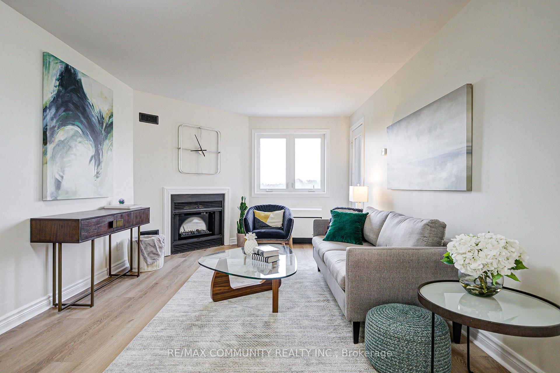 Photo 12 of Unit 304, 191 Lake Driveway, Ajax, South West — HOMEH