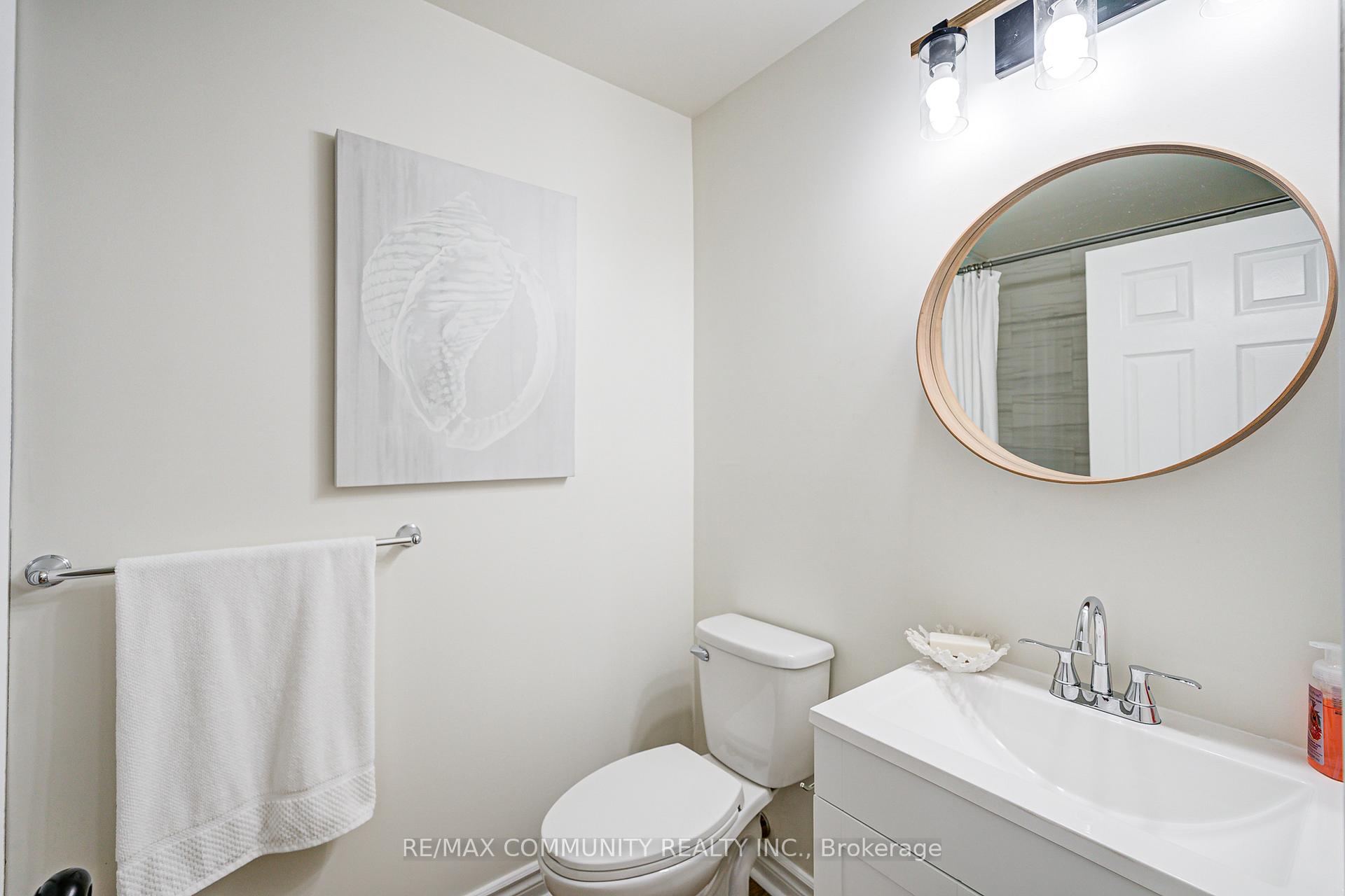 Photo 16 of Unit 304, 191 Lake Driveway, Ajax, South West — HOMEH