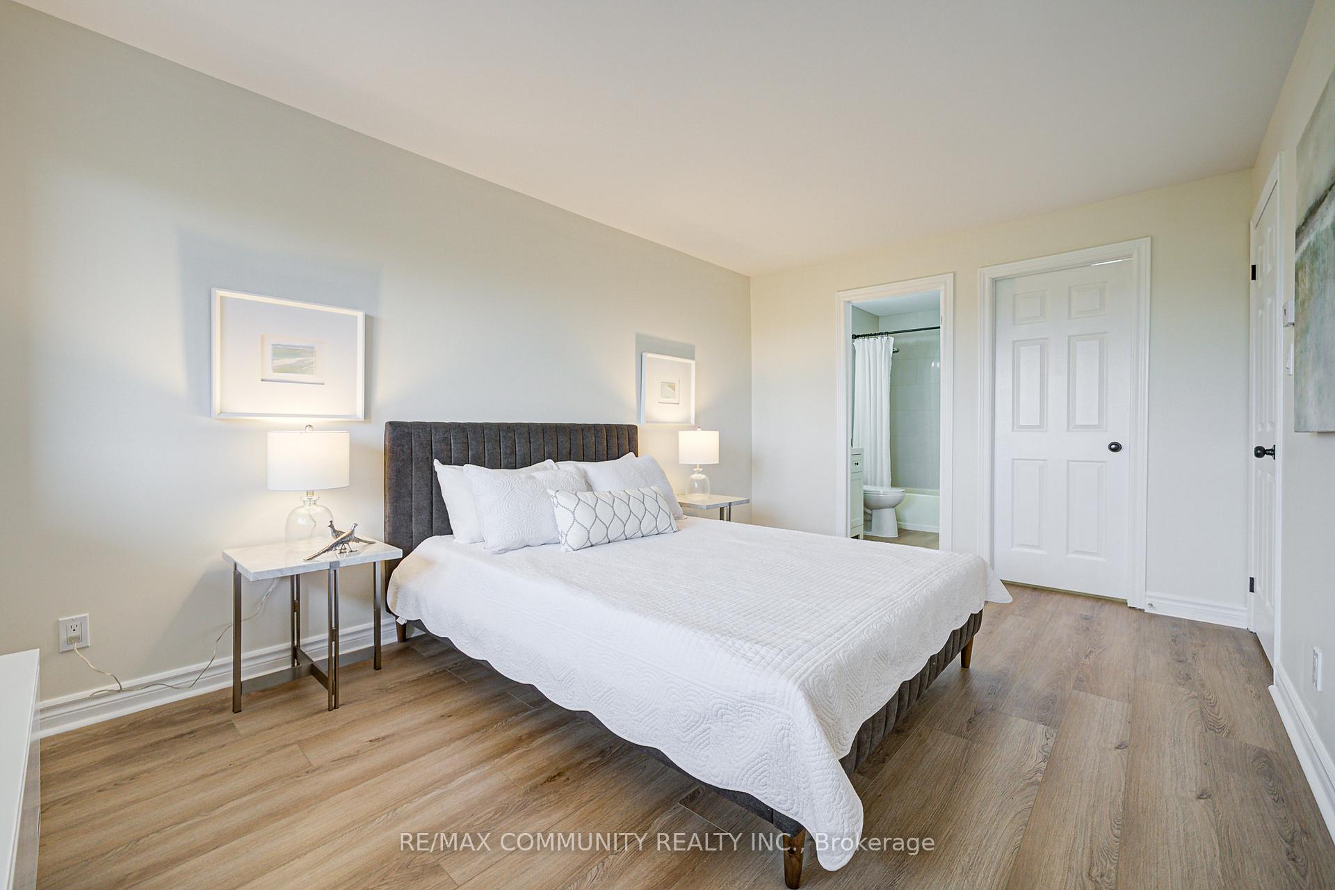 Photo 24 of Unit 304, 191 Lake Driveway, Ajax, South West — HOMEH