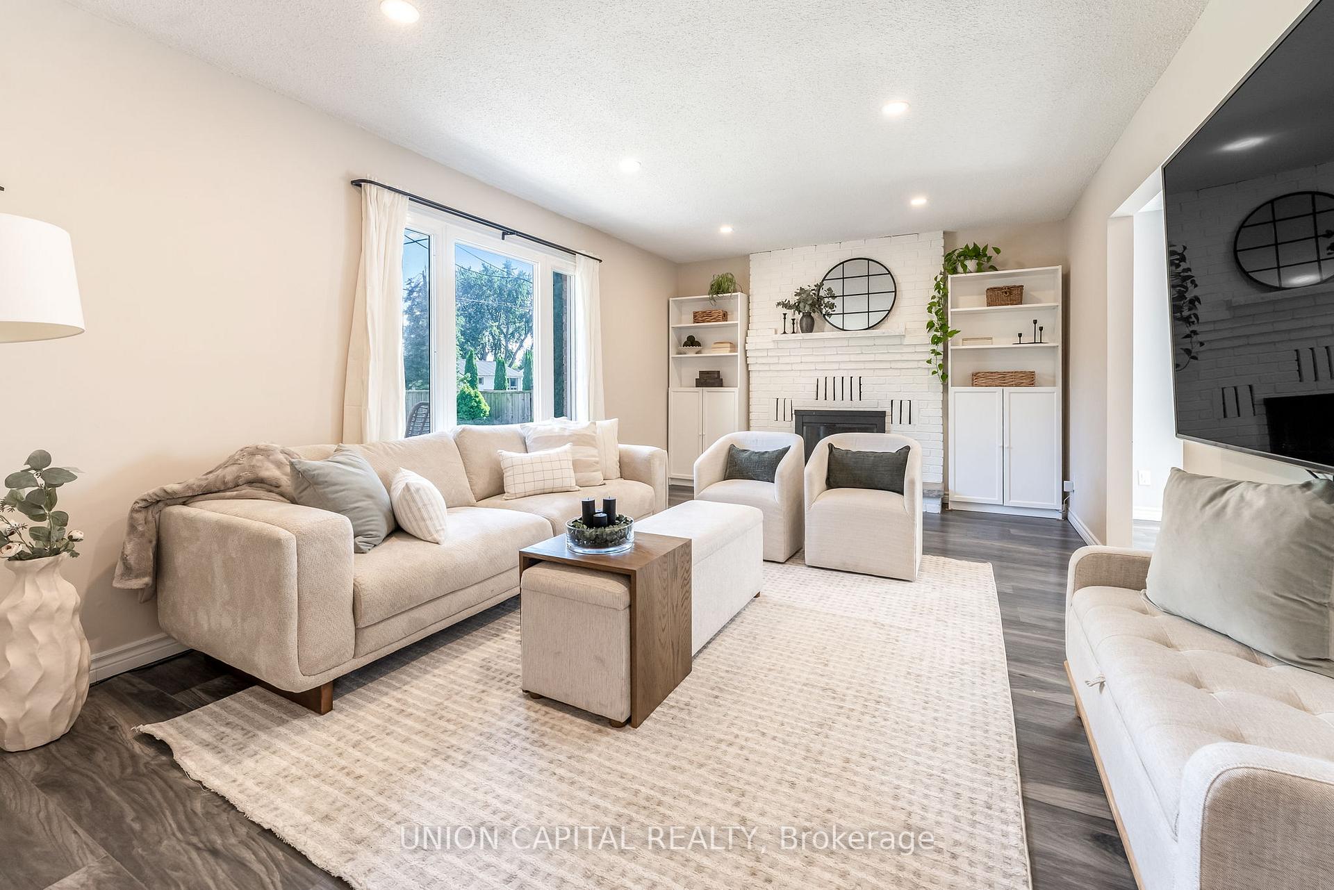 Photo 4 of 350 Hollywood Drive, Georgina, Keswick South — HOMEH